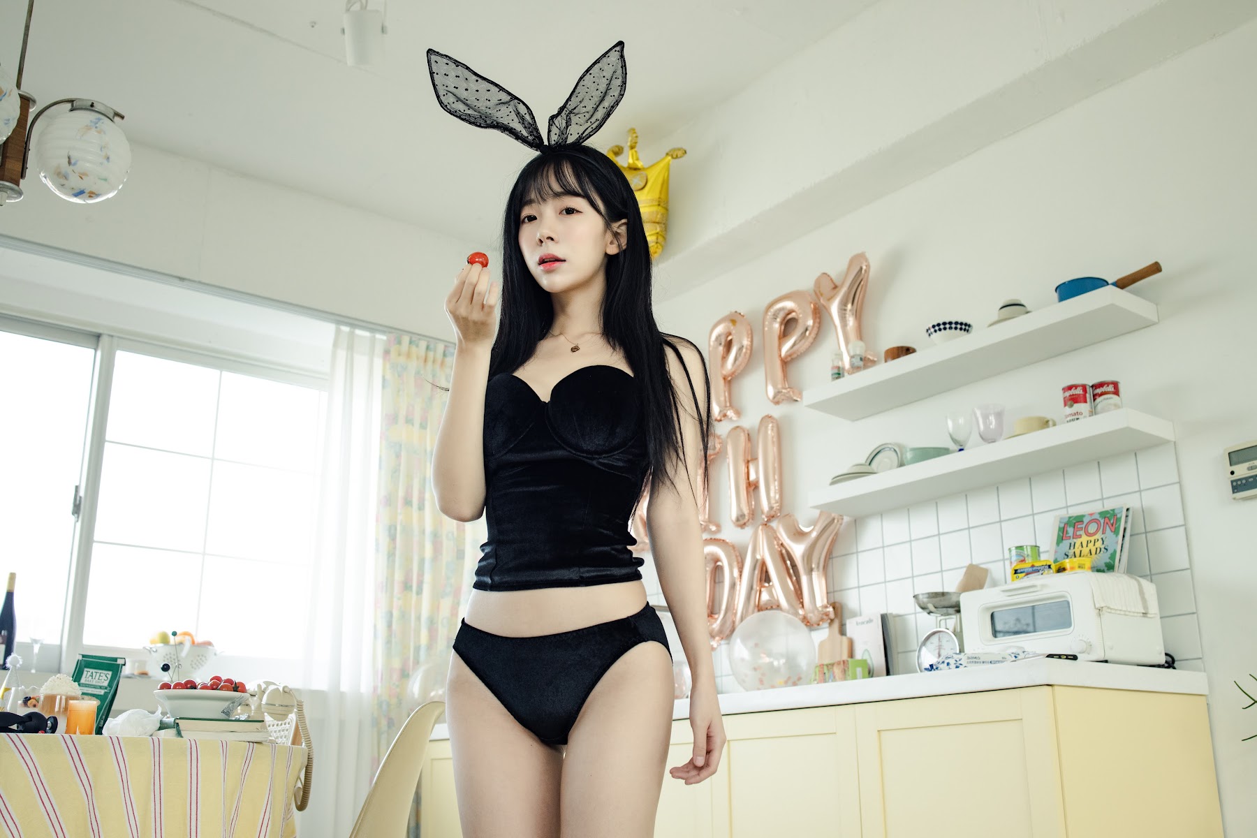쏘블리 (@leeesovely) – HAPPY BIRTHDAY - P74