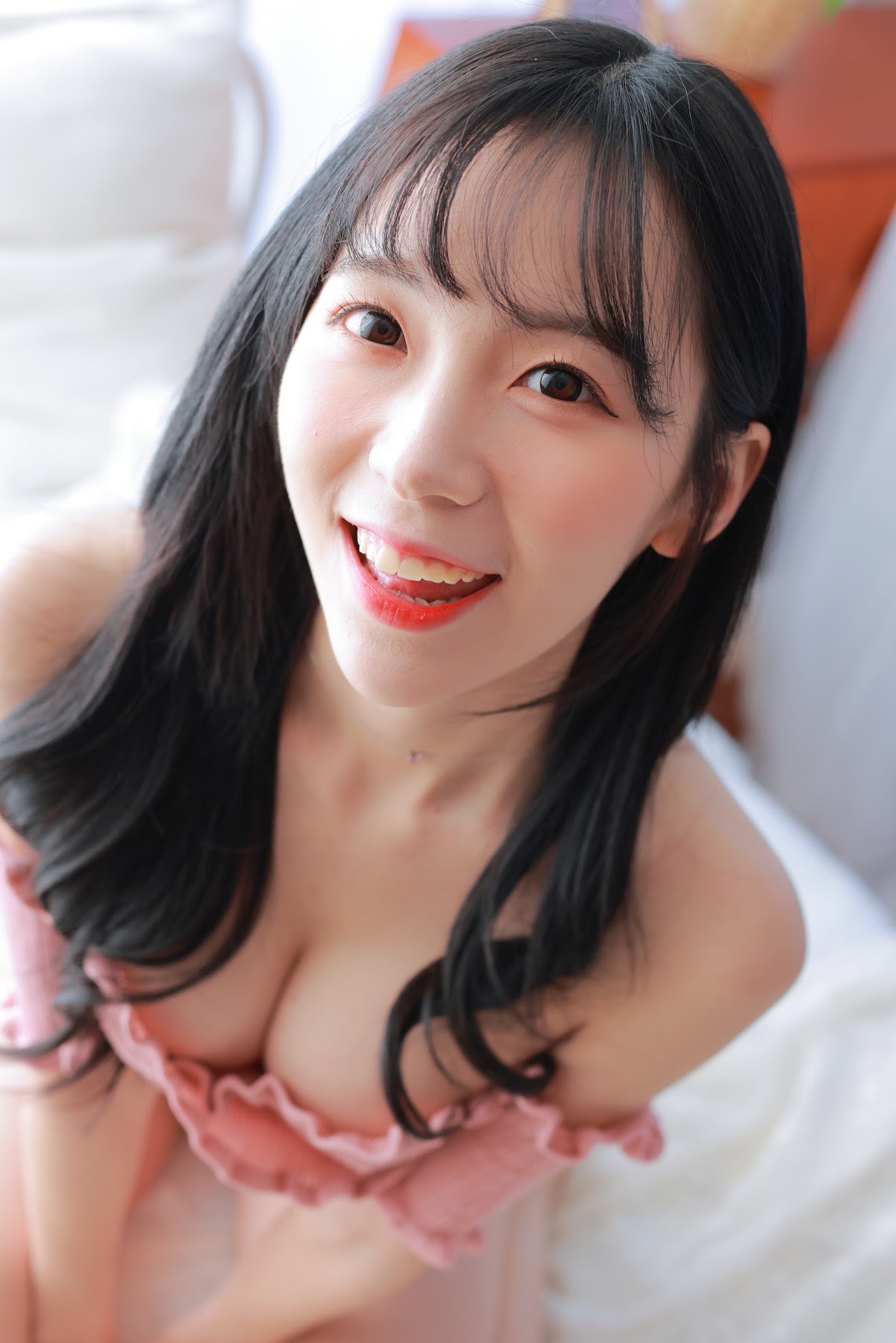쏘블리 (@leeesovely) – Housekeeper Photo Set Collection P1 - P26
