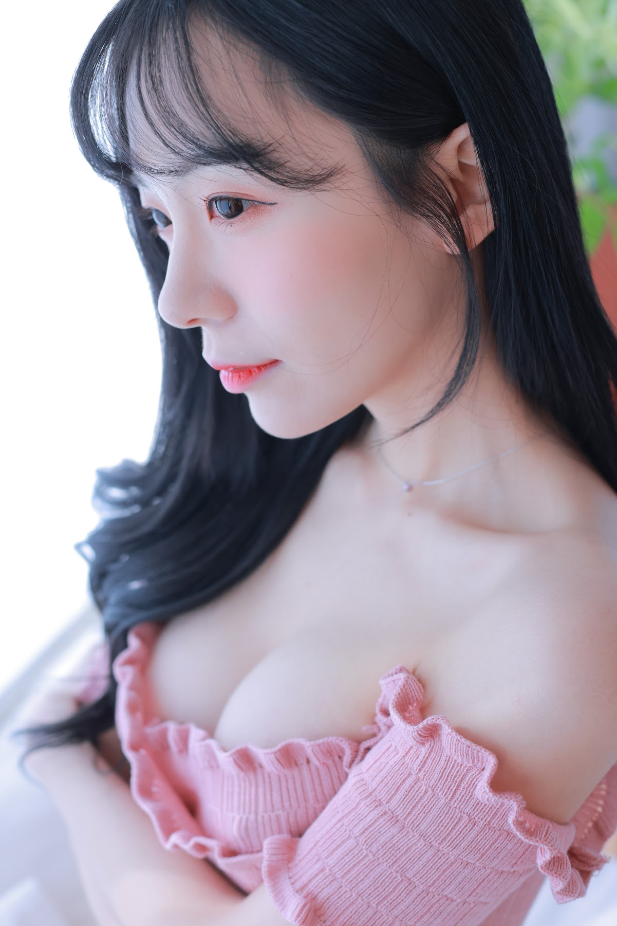 쏘블리 (@leeesovely) – Housekeeper Photo Set Collection P1 - P59