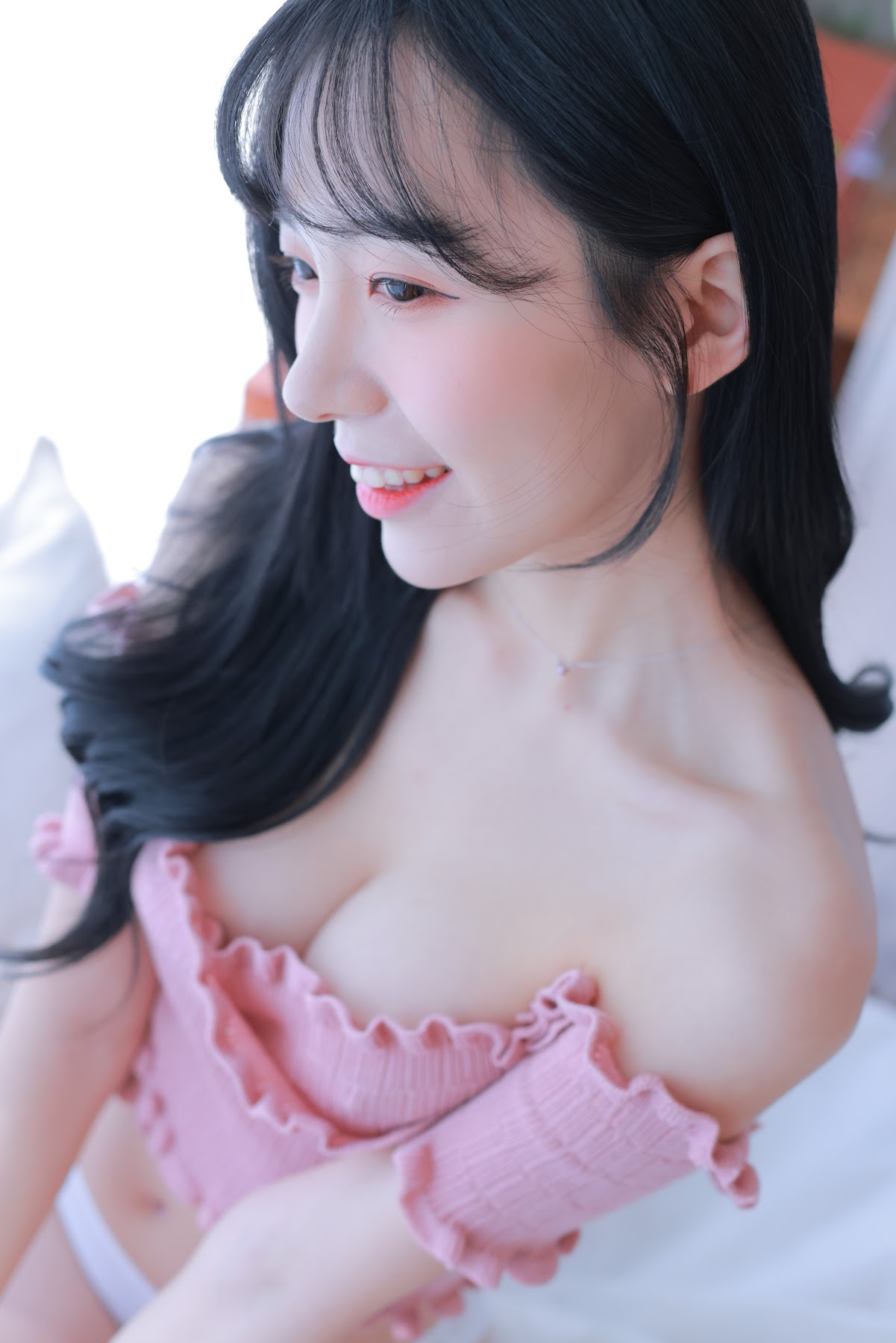 쏘블리 (@leeesovely) – Housekeeper Photo Set Collection P1 - P62