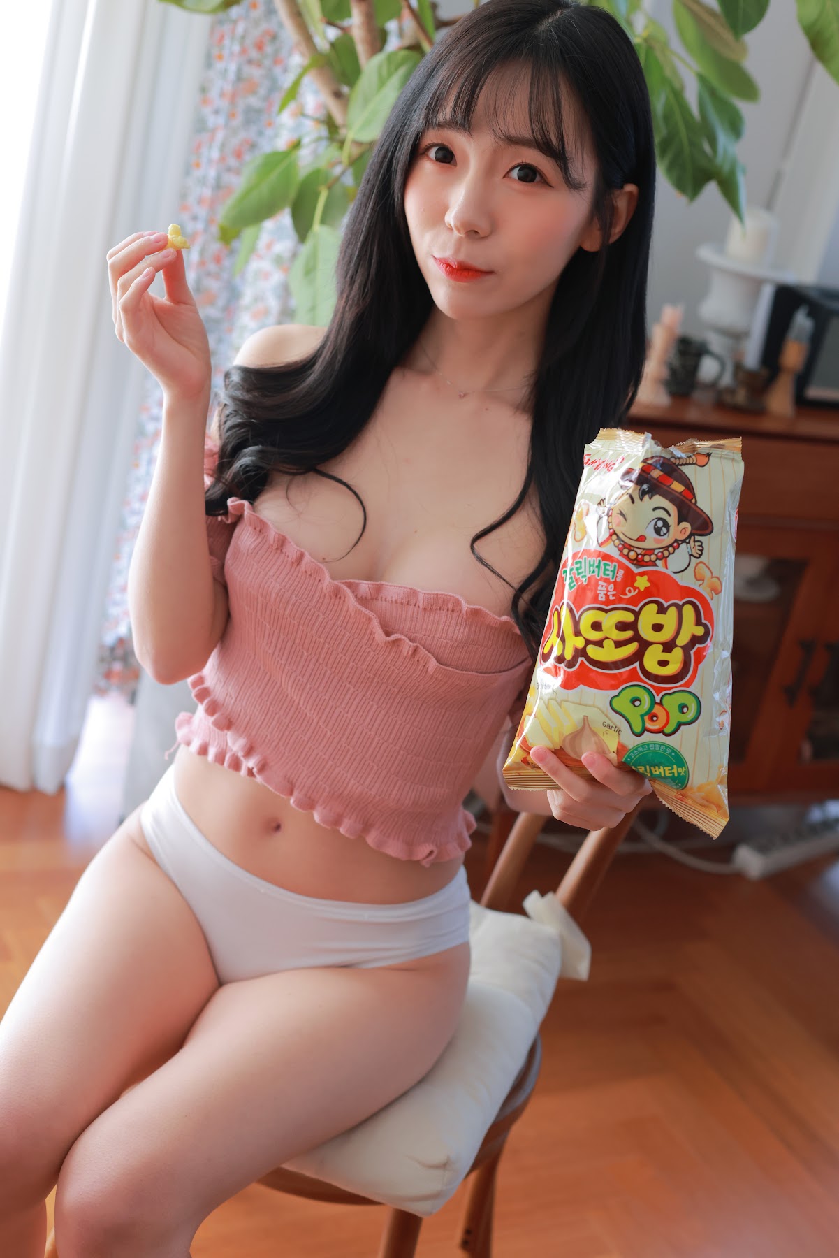 쏘블리 (@leeesovely) – Housekeeper Photo Set Collection P1 - P66