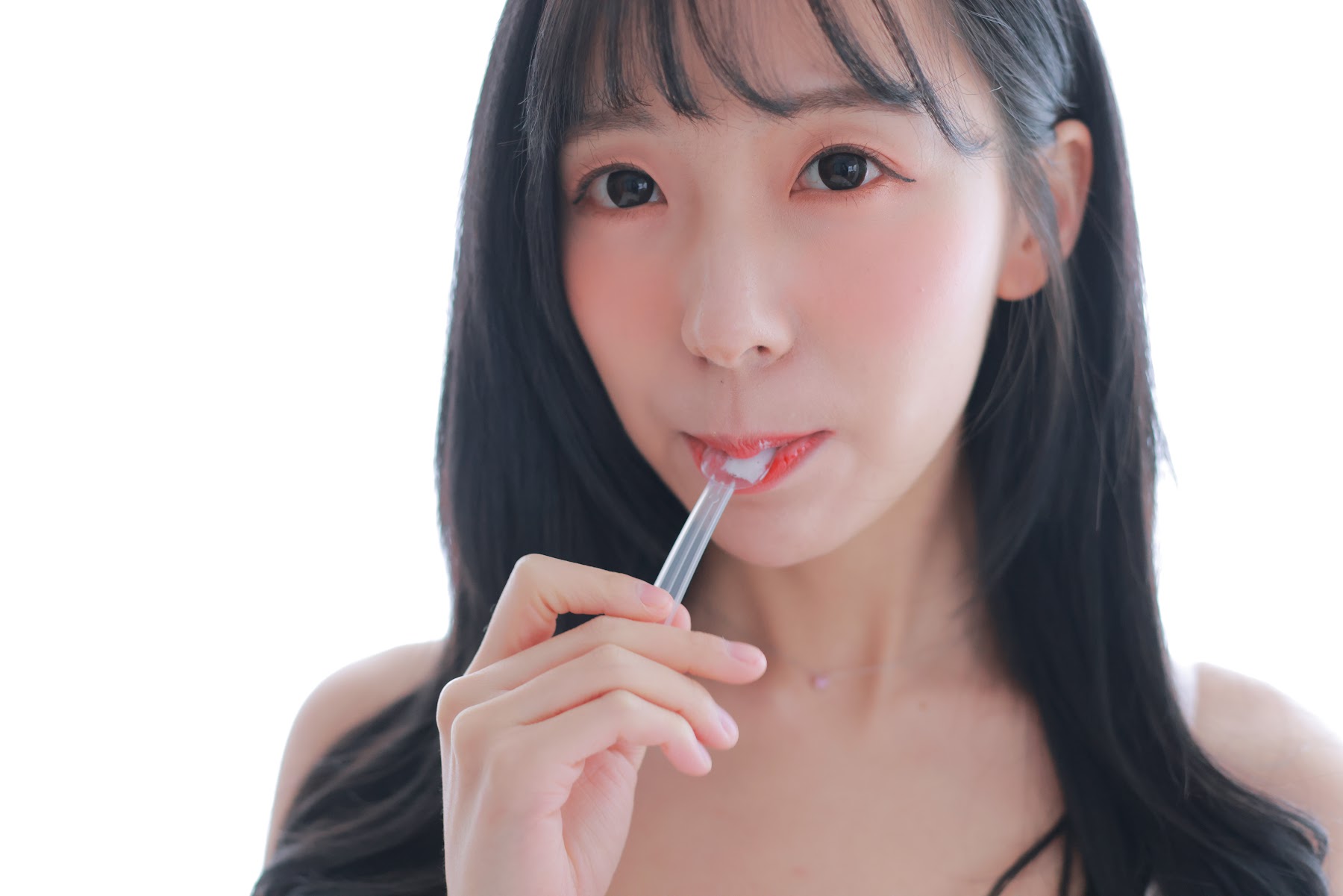 쏘블리 (@leeesovely) – Housekeeper Photo Set Collection P2 - P60