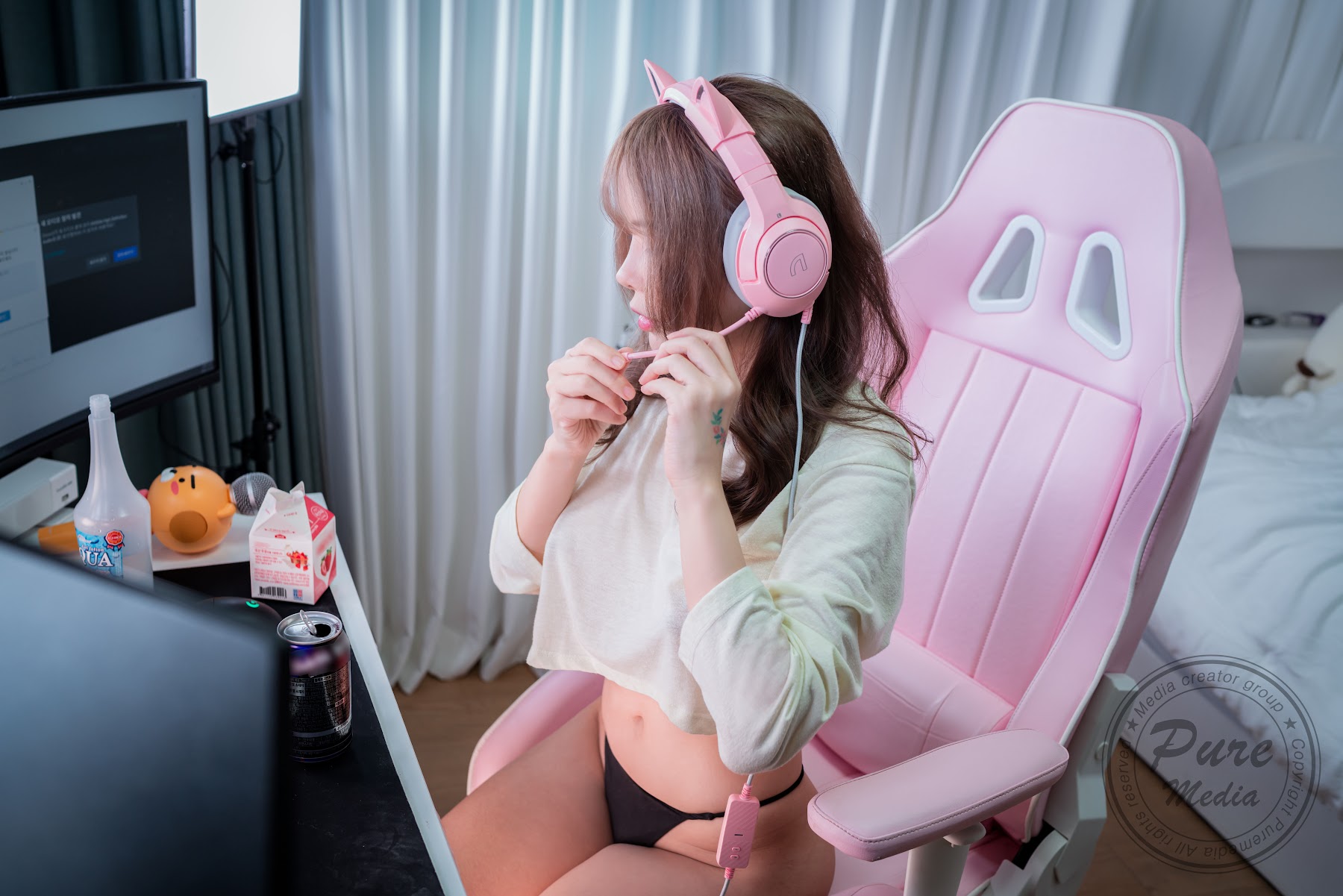 Pure Media Vol.220 LOVEY (러비) – Lovey Streamer - P32