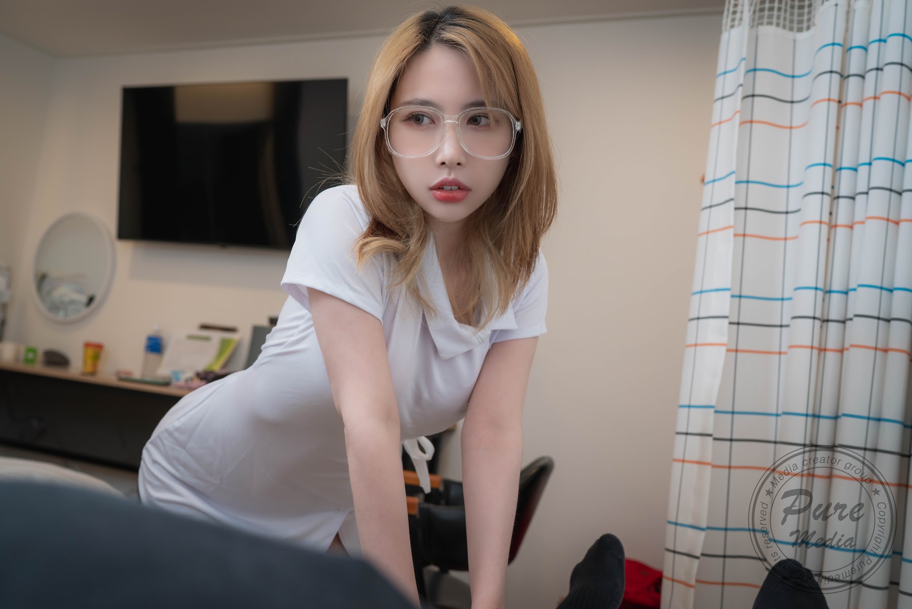 Pure Media Vol.206 Uhye (이유혜) Fainted Nurse - P19