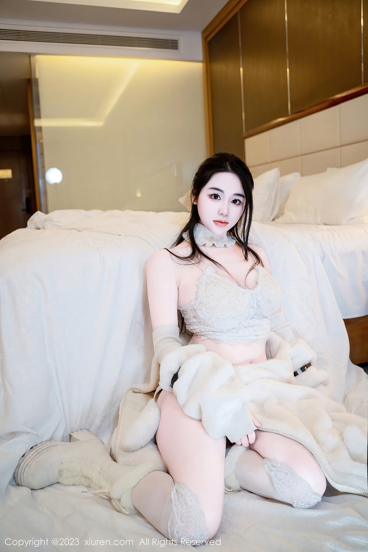 XIUREN No.7018 汐汐爱吃草莓 - P27