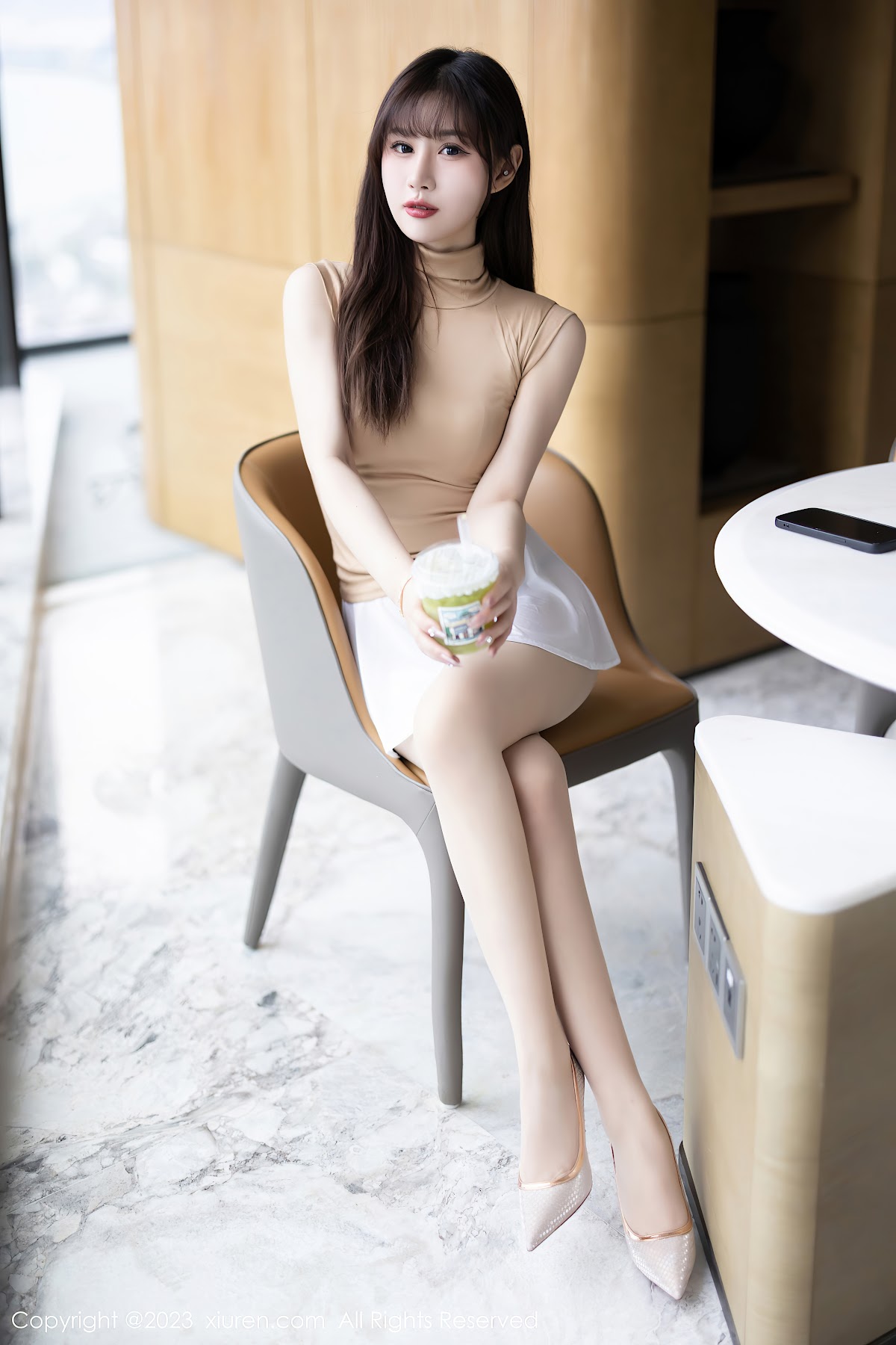 XIUREN No.7013 Zhang Xin Xin (张欣欣) - P10