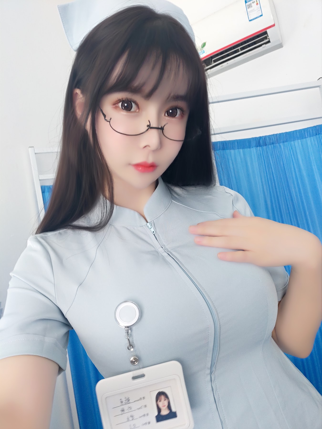 Coser@亚马逊鲶鱼 – 新人看护师 - P102