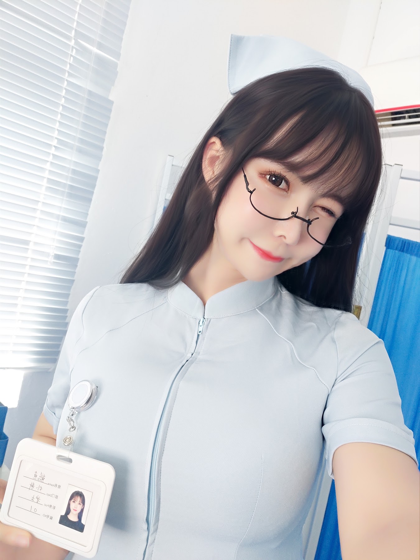Coser@亚马逊鲶鱼 – 新人看护师 - P106