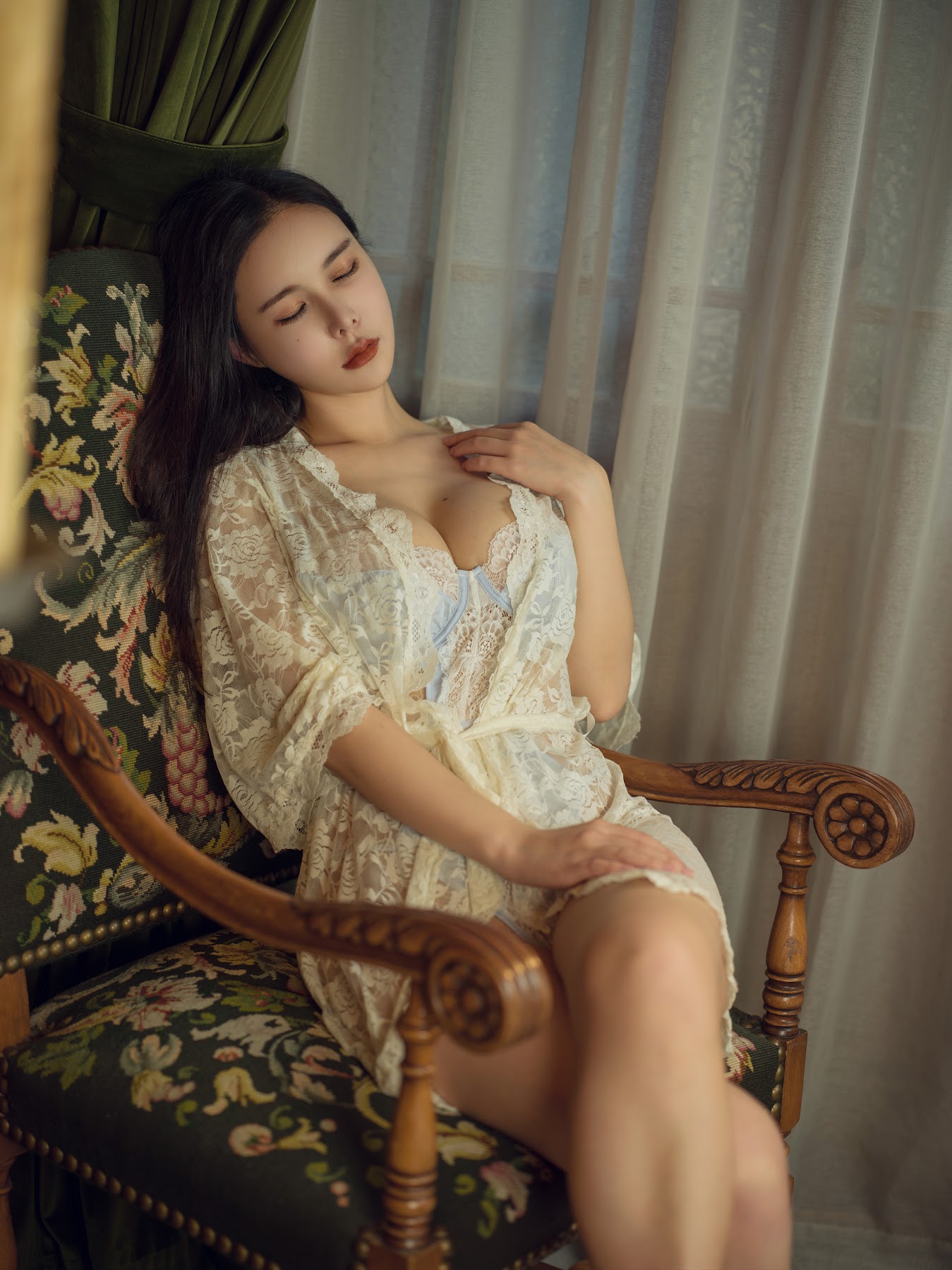 Coser@亚马逊鲶鱼 – 独居太太 - P65