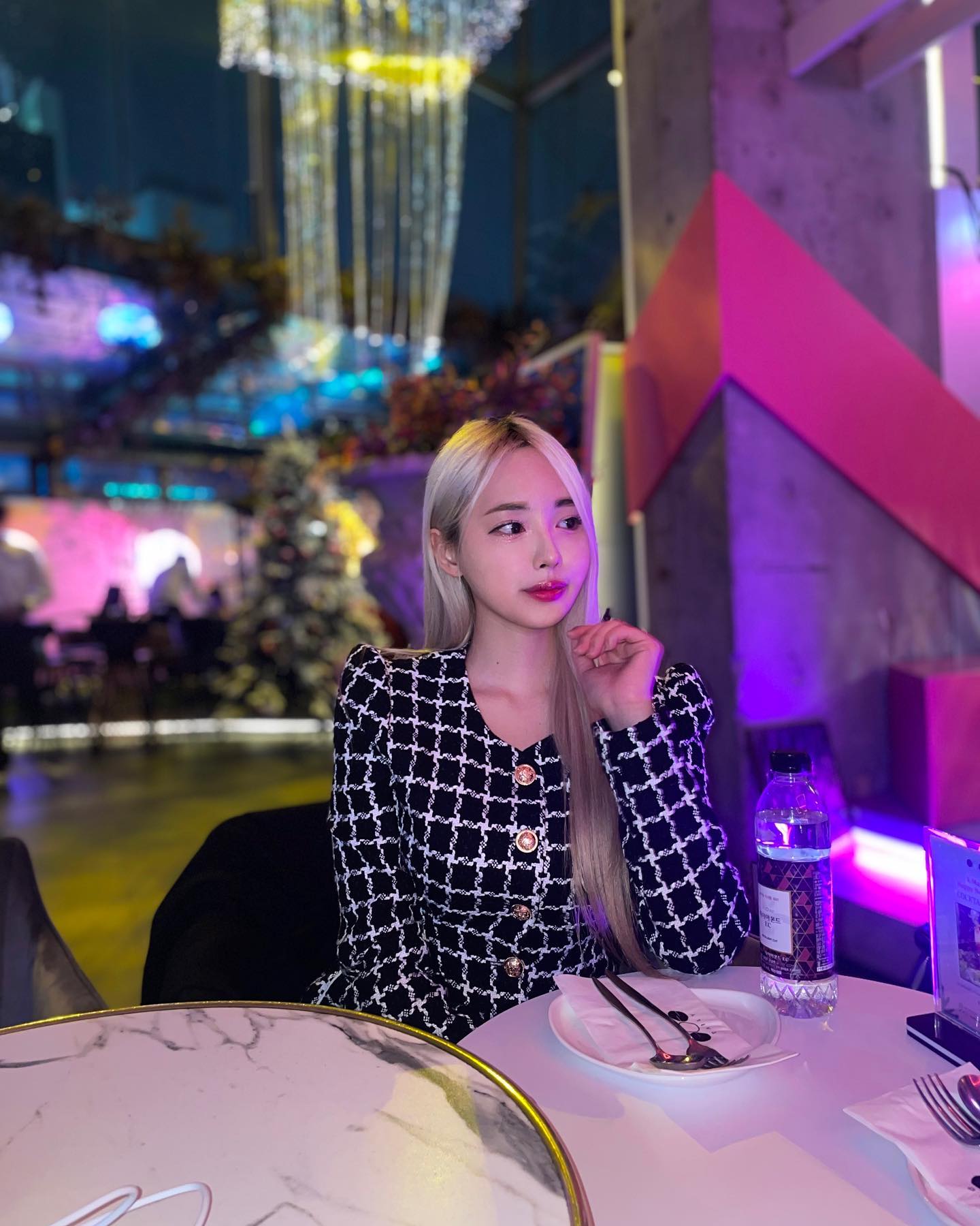 Ella (엘라) – Photos P1 - P107
