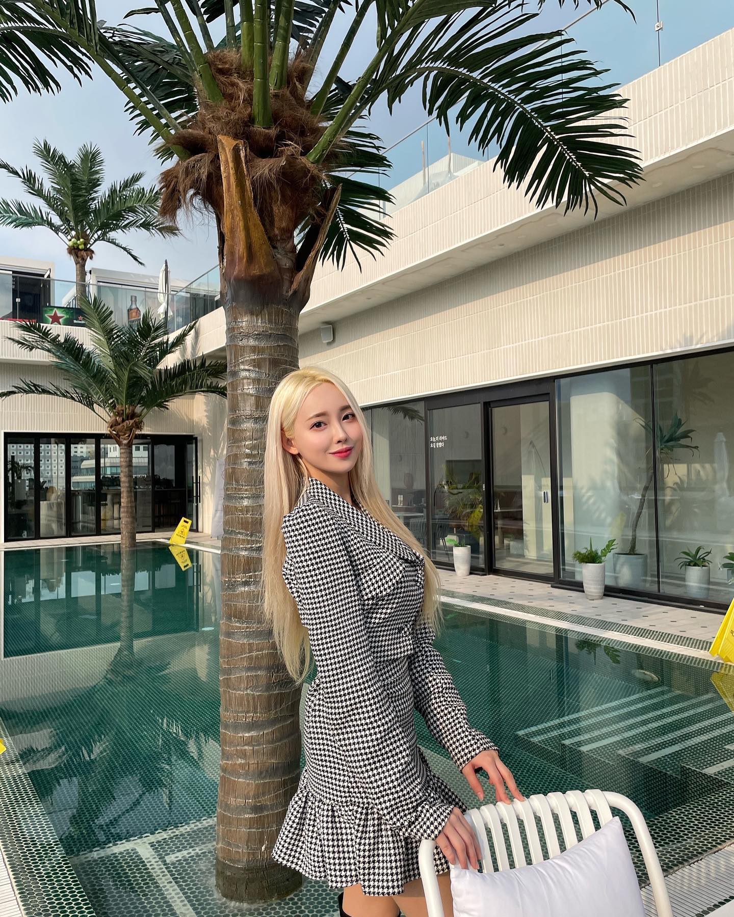 Ella (엘라) – Photos P1 - P135