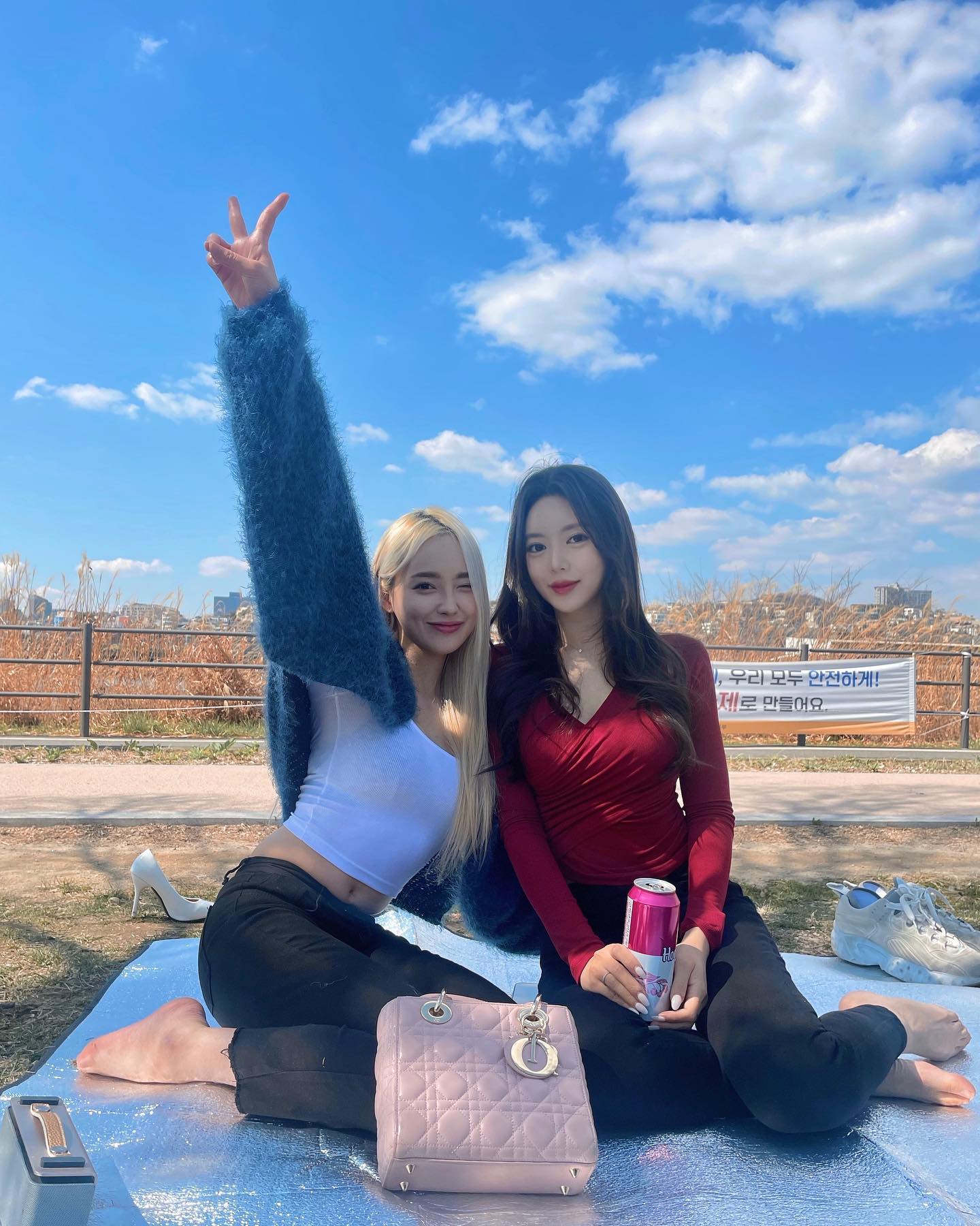 Ella (엘라) – Photos P1 - P140