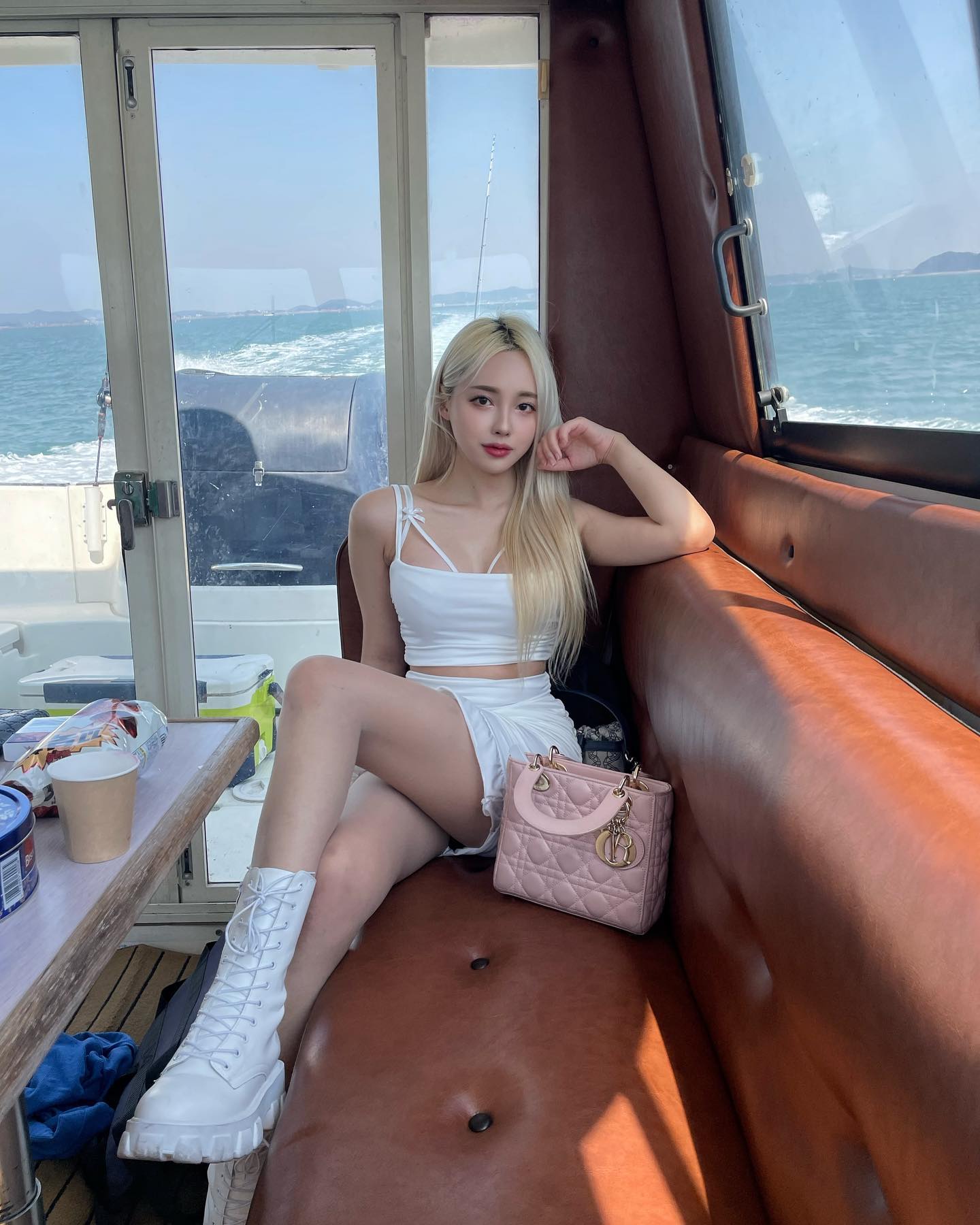 Ella (엘라) – Photos P1 - P154