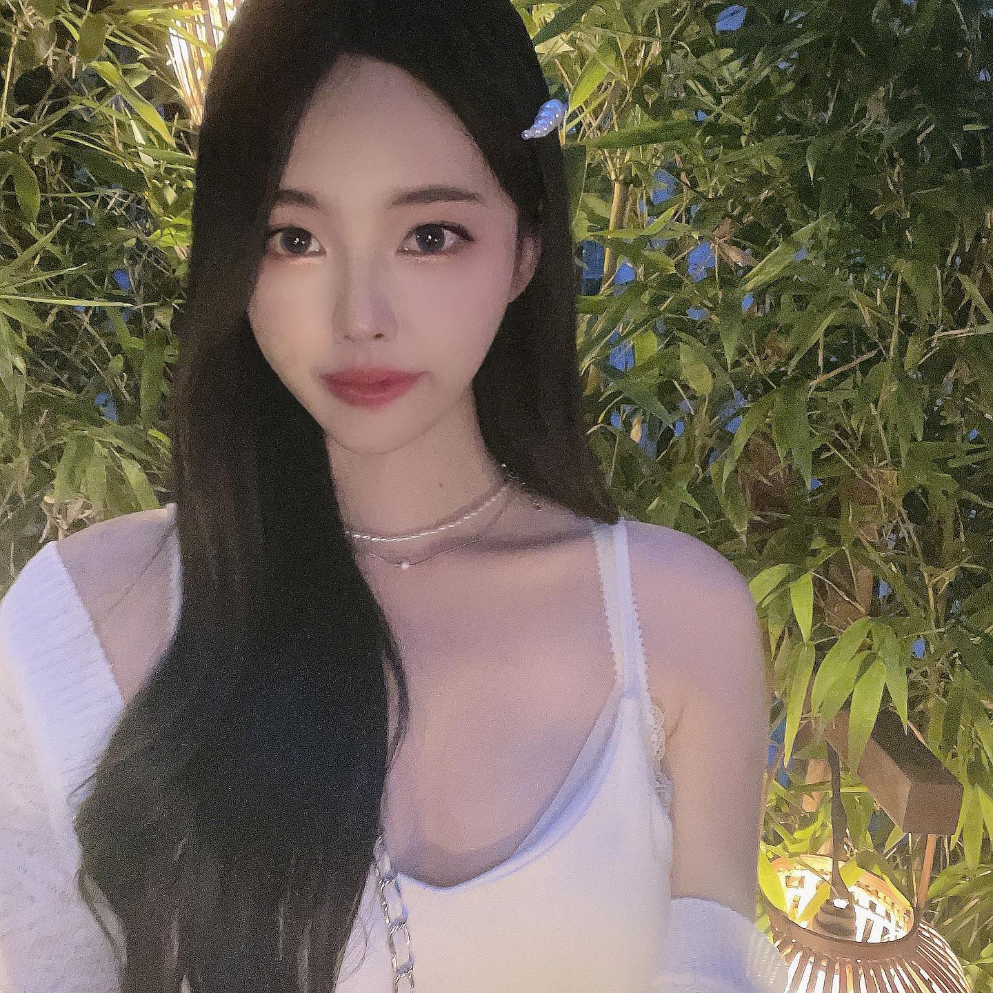 Ella (엘라) – Photos P1 - P31