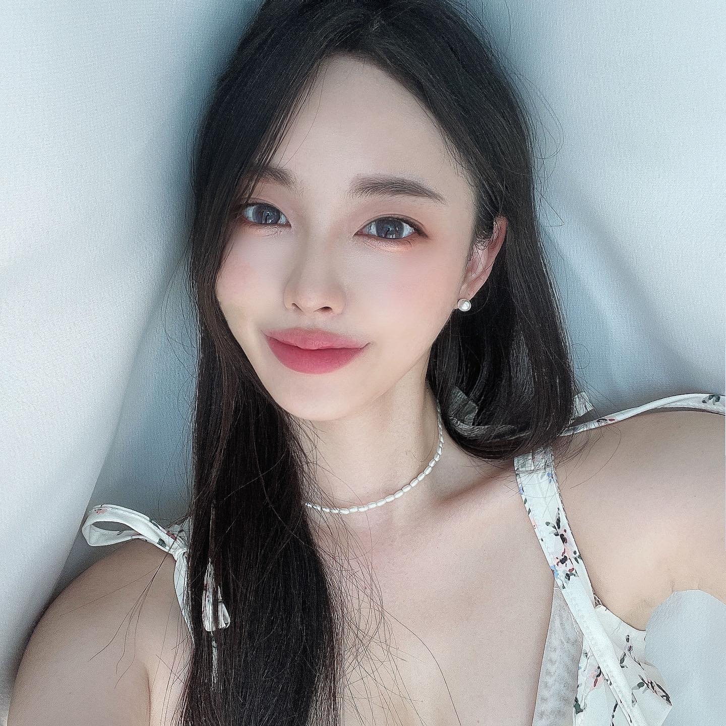 Ella (엘라) – Photos P1 - P32