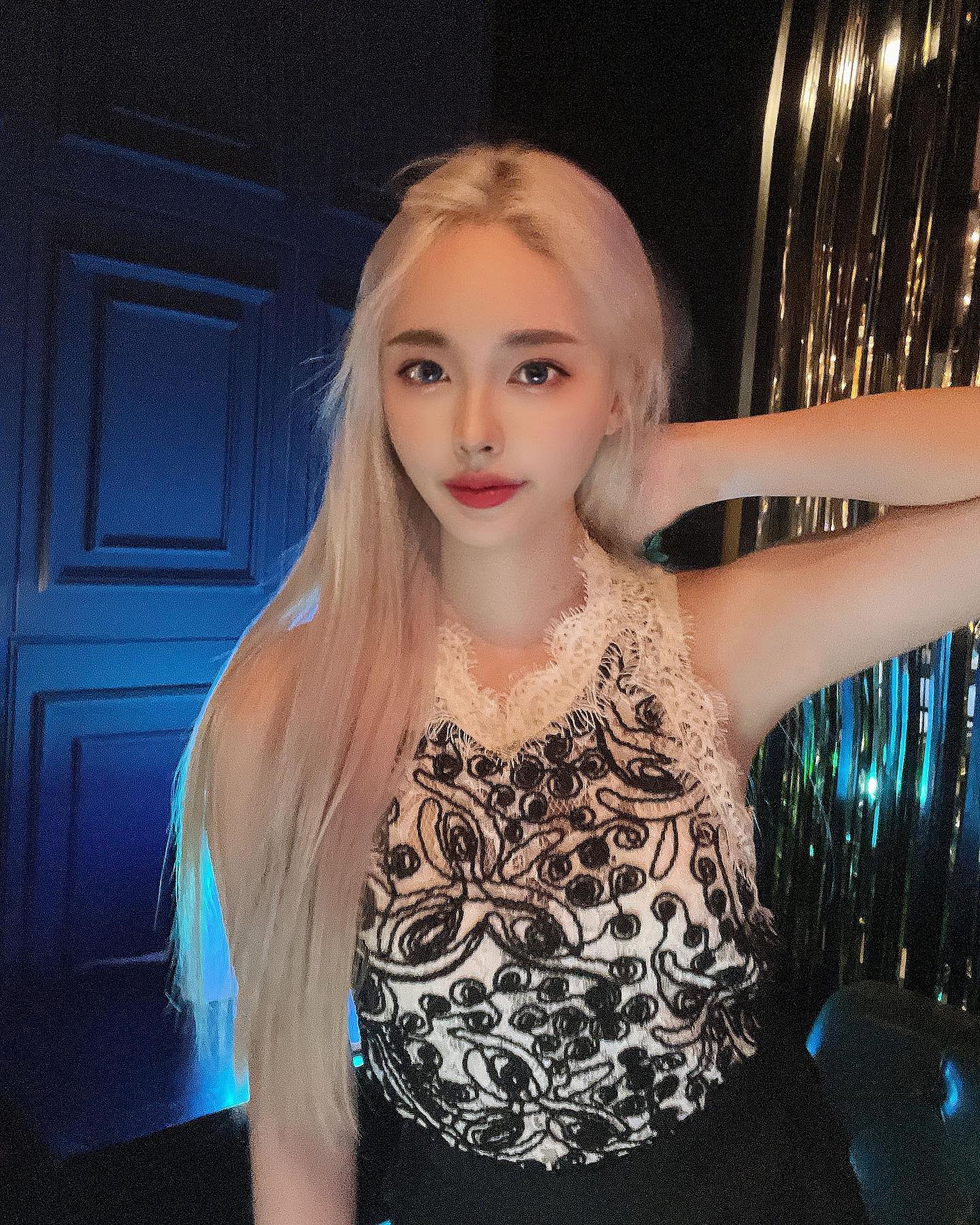Ella (엘라) – Photos P1 - P37