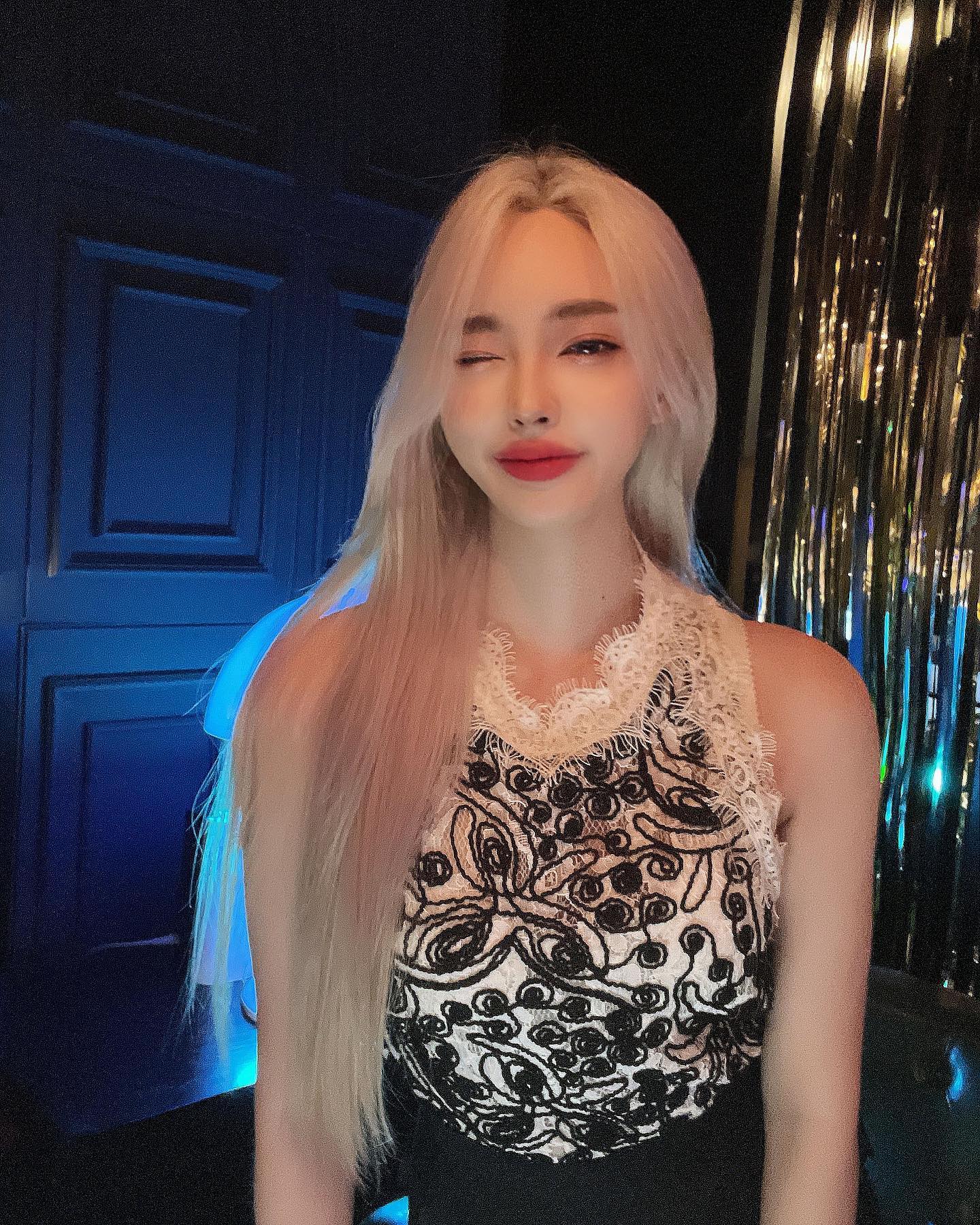 Ella (엘라) – Photos P1 - P41