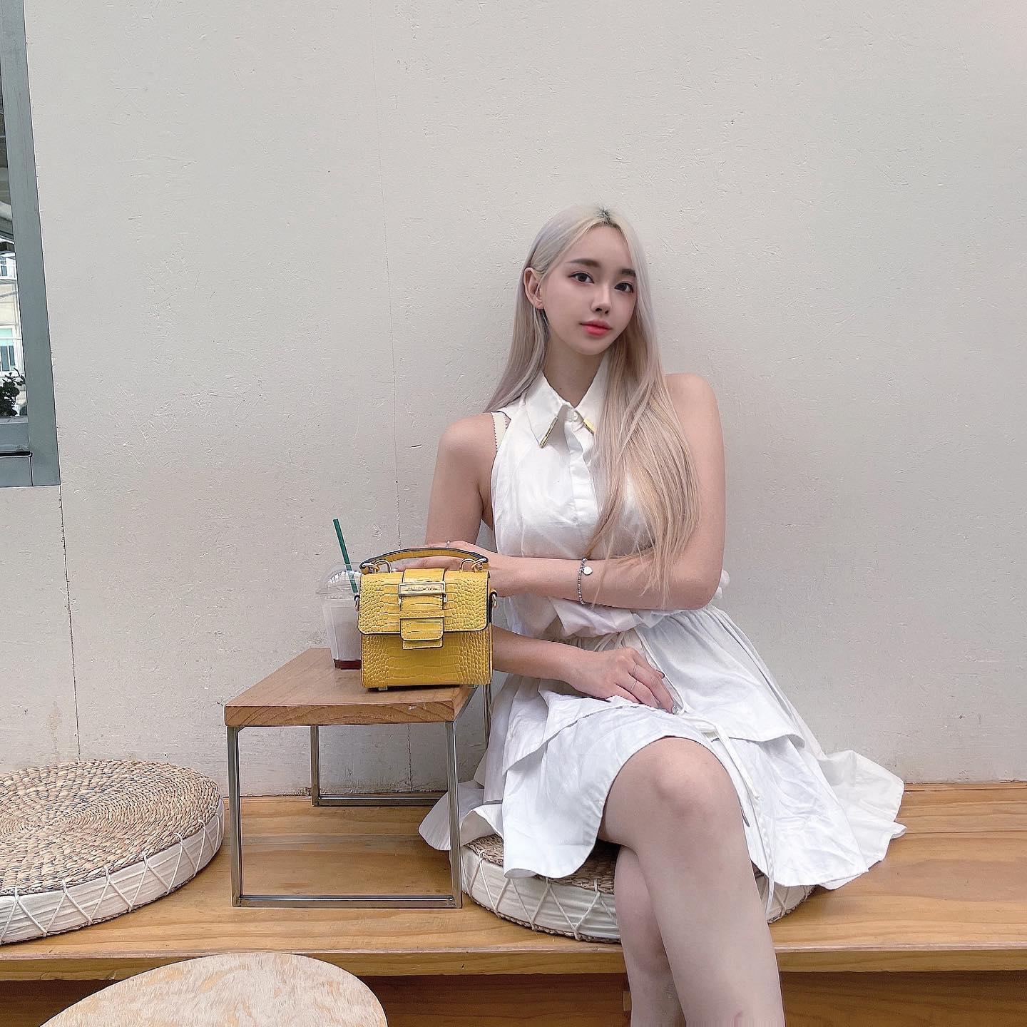 Ella (엘라) – Photos P1 - P51