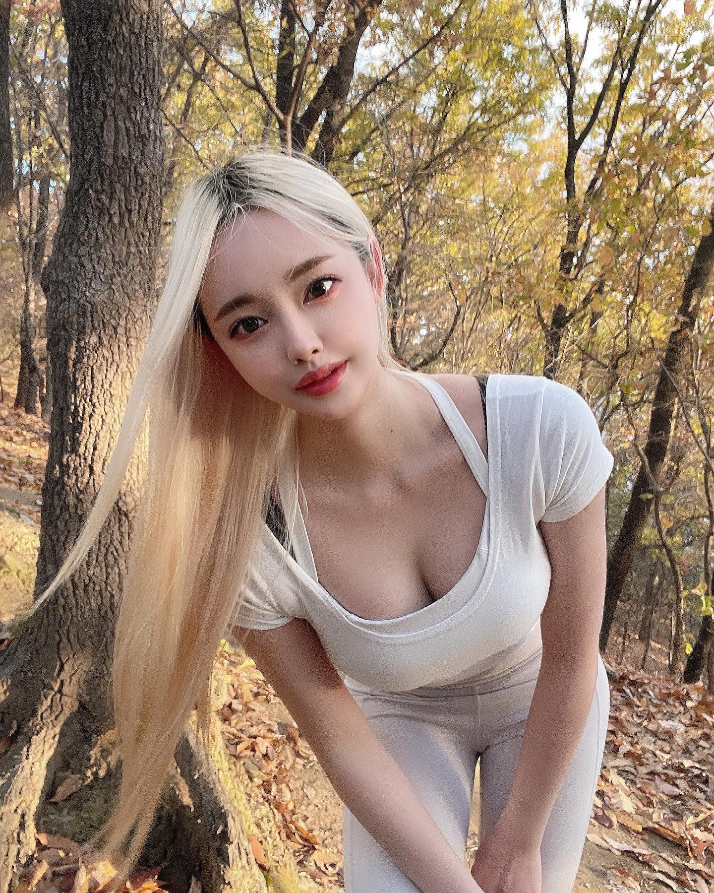 Ella (엘라) – Photos P1 - P76