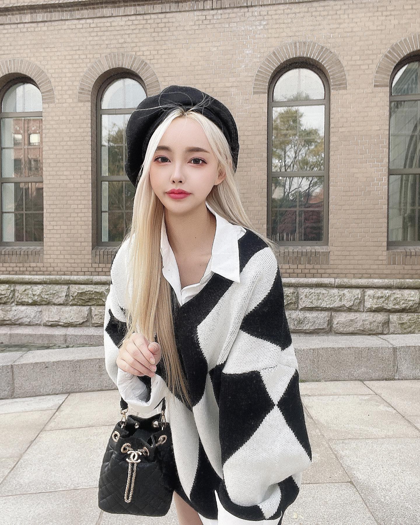 Ella (엘라) – Photos P1 - P78
