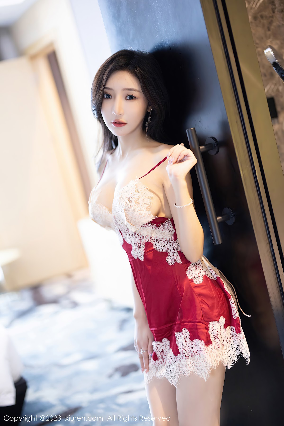 XIUREN No.7077 Yanni – Wang Xin Yao (王馨瑶) - P80