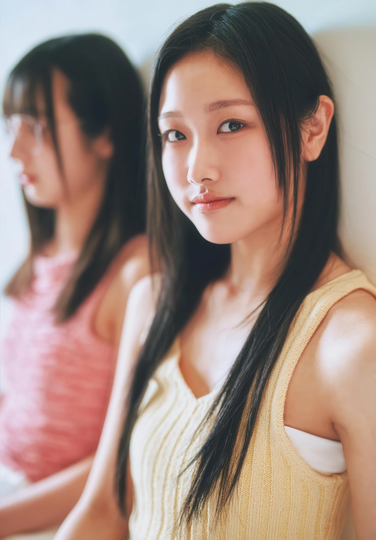 Niina Hayashi 林仁愛, Akari Endo 遠藤彩加里, Shonen Sunday 2026 No.15 (週刊少年サンデー 2026年15号) - P13
