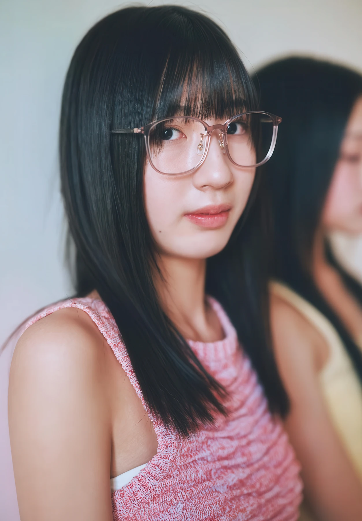 Niina Hayashi 林仁愛, Akari Endo 遠藤彩加里, Shonen Sunday 2026 No.15 (週刊少年サンデー 2026年15号) - P14