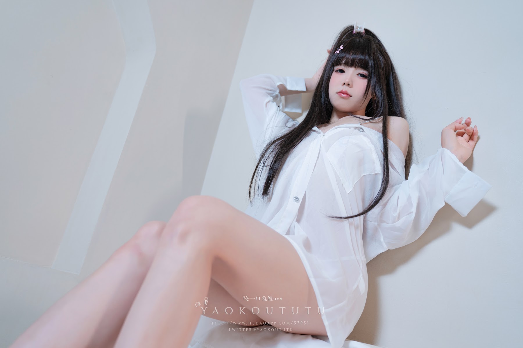 Coser@黏黏团子兔 – 『男友衬衣』&Boom Boom - P7