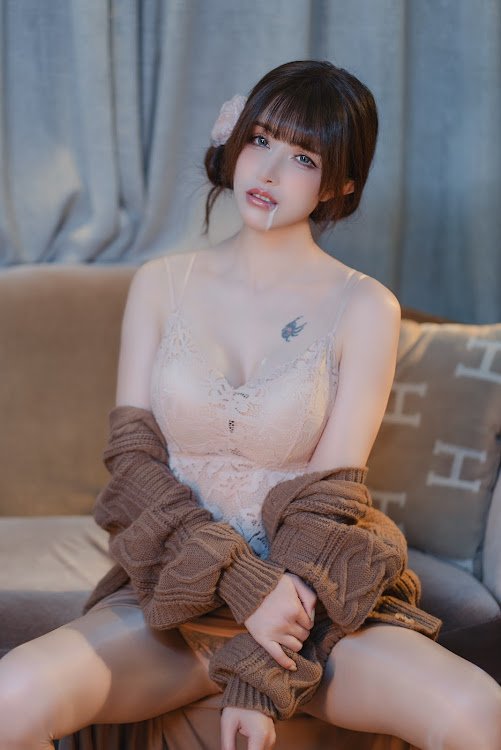 Coser@鹿八岁 – 无法拒绝的要挟