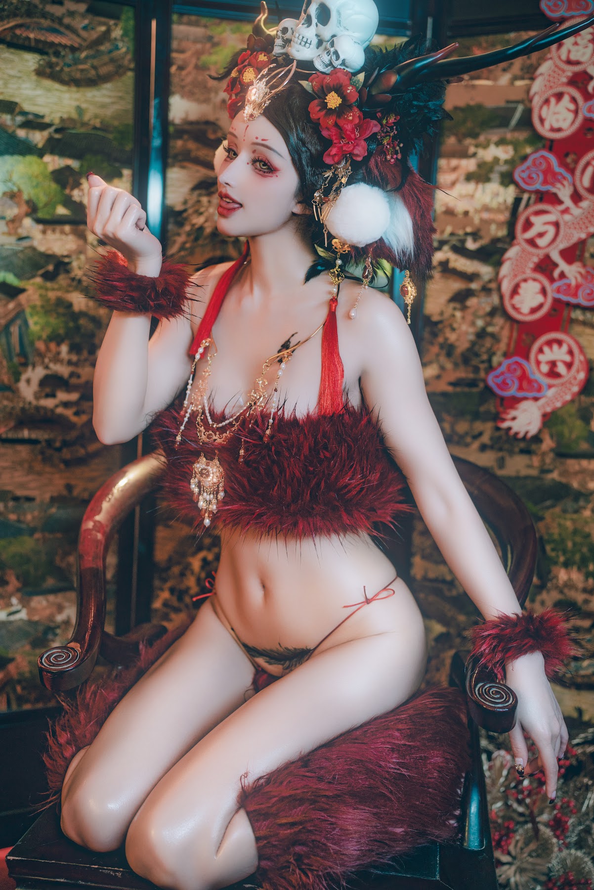 Coser@鹿八岁 – 闯进我家的凶凶年兽 - P27