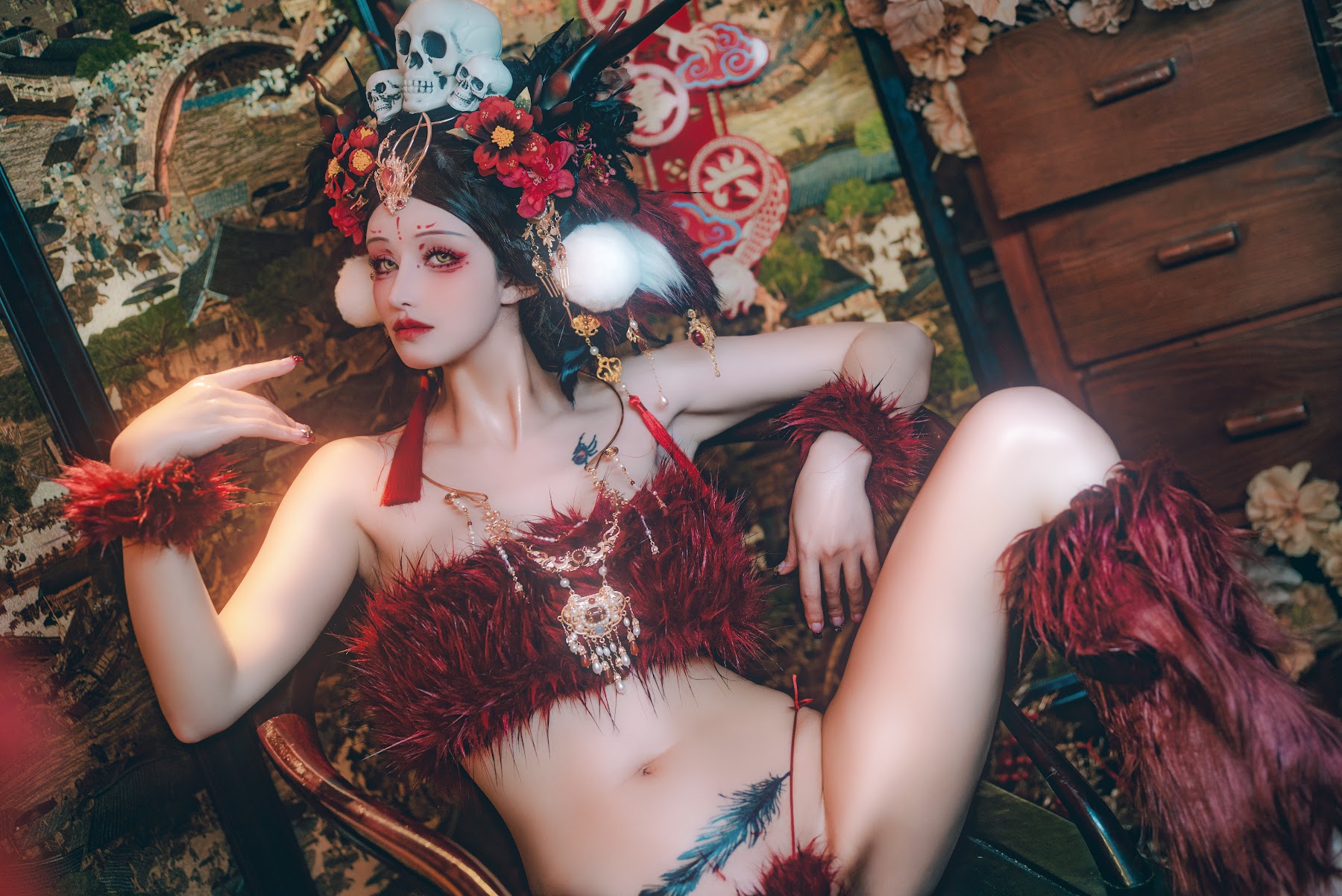 Coser@鹿八岁 – 闯进我家的凶凶年兽 - P35