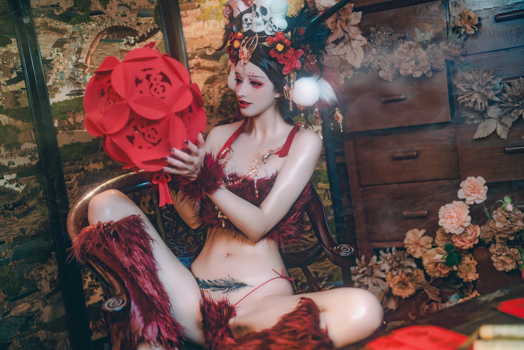 Coser@鹿八岁 – 闯进我家的凶凶年兽 - P40