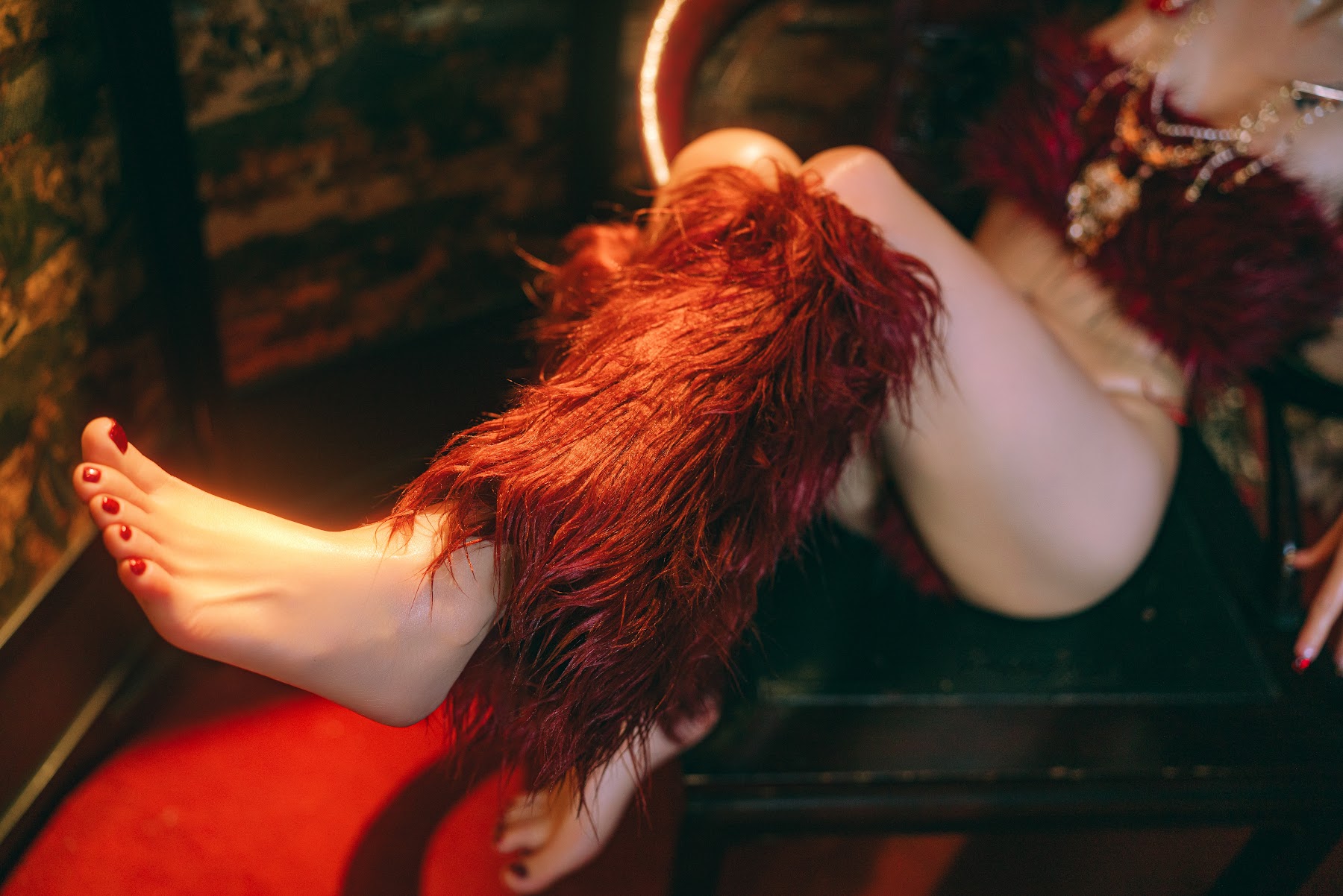 Coser@鹿八岁 – 闯进我家的凶凶年兽 - P49