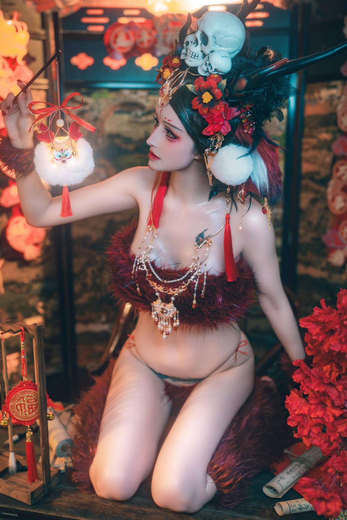 Coser@鹿八岁 – 闯进我家的凶凶年兽 - P50