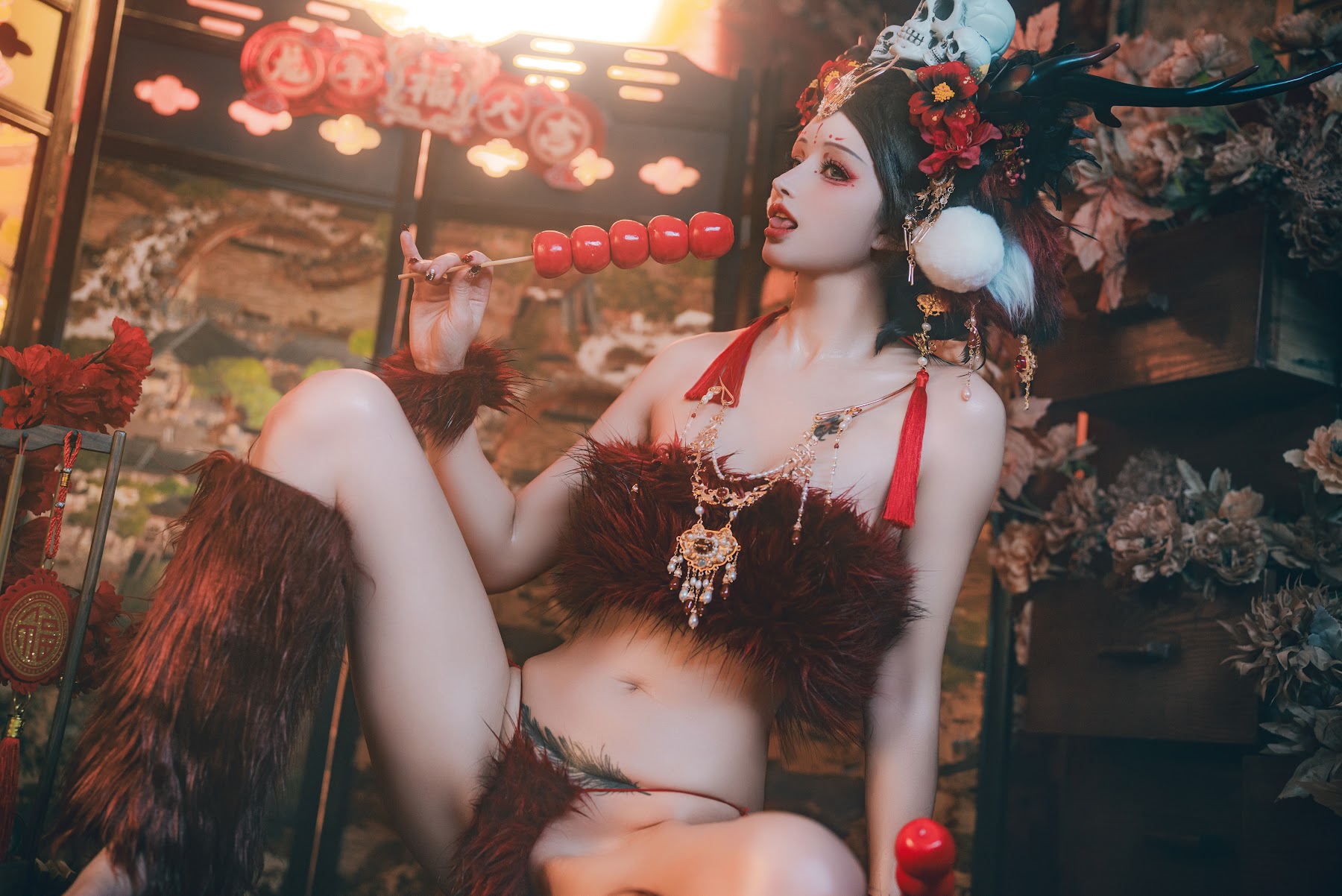 Coser@鹿八岁 – 闯进我家的凶凶年兽 - P55