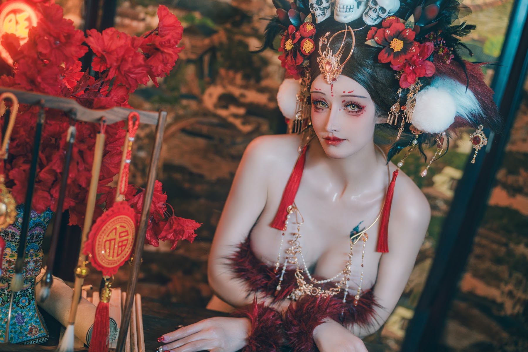 Coser@鹿八岁 – 闯进我家的凶凶年兽 - P57
