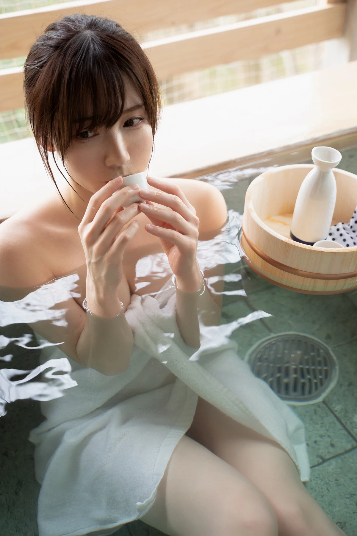 Kenken けんけん, デジタル写真集 「湯けむりけんけん」 Set.01 - P16