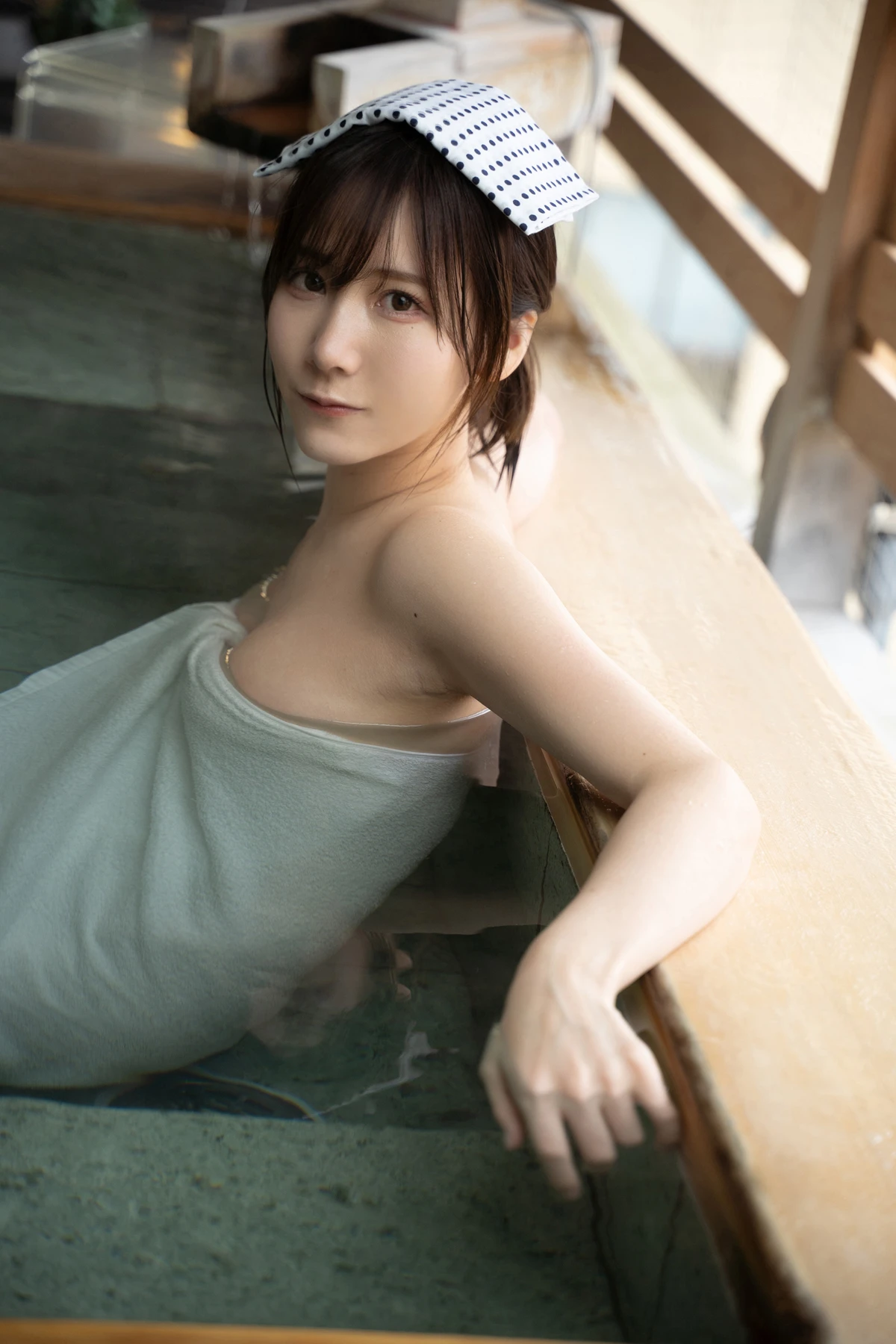 Kenken けんけん, デジタル写真集 「湯けむりけんけん」 Set.01 - P26