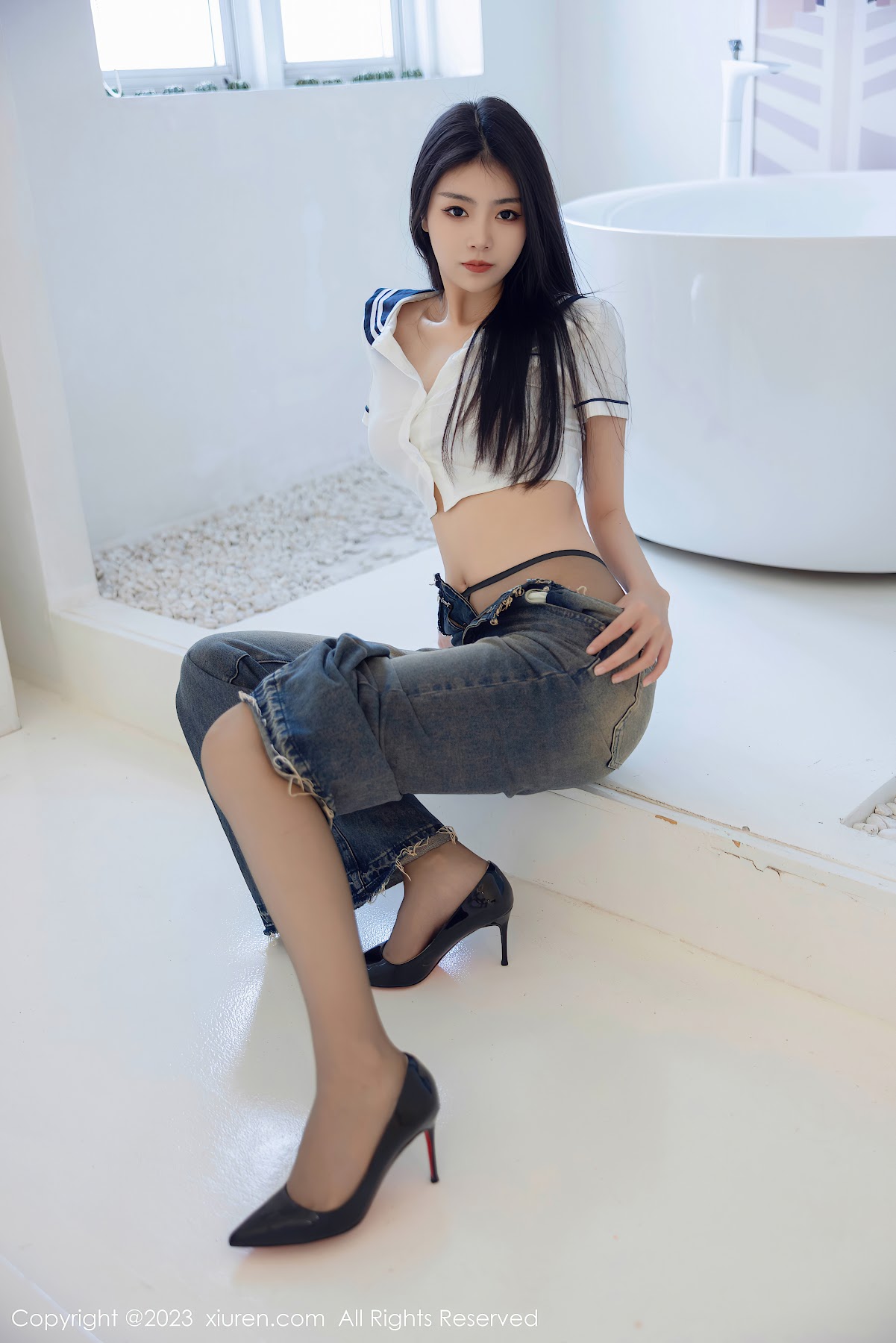 XIUREN No.7027 Ke Le Vicky (可樂Vicky) - P9