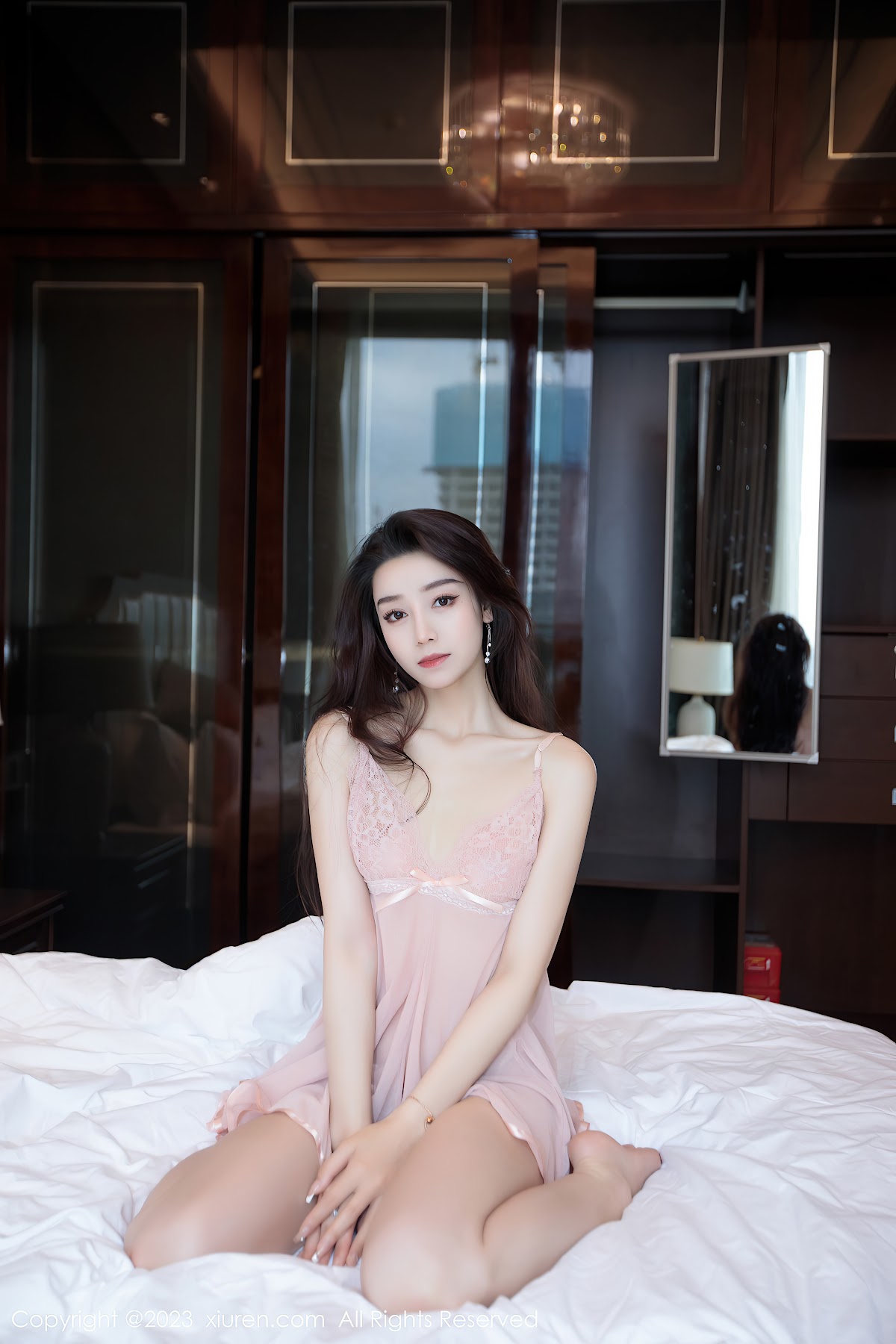 XIUREN No.7011 苏曼兮 - P50