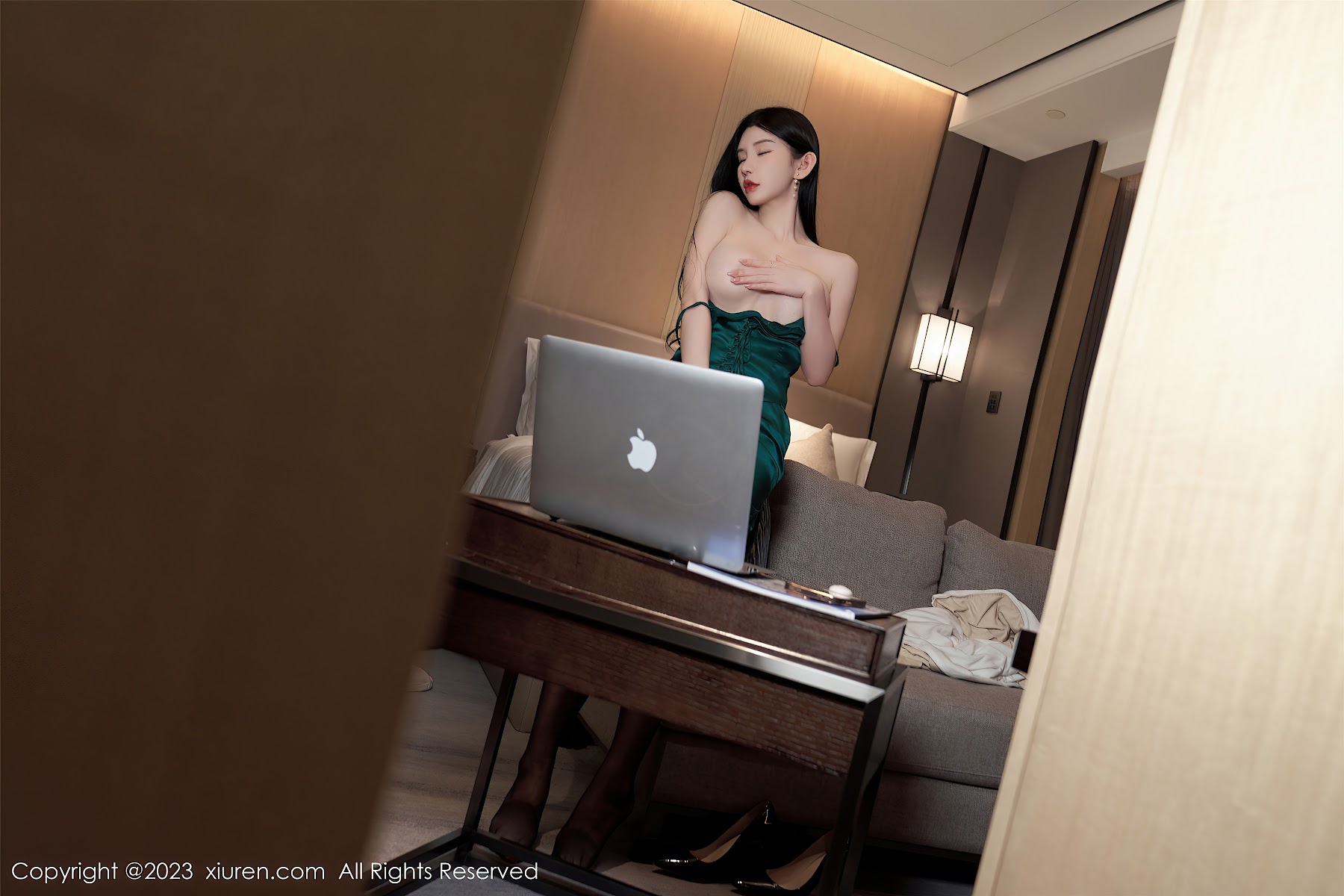 XIUREN No.7009 Zhou Yuxi (周于希Sally) - P44