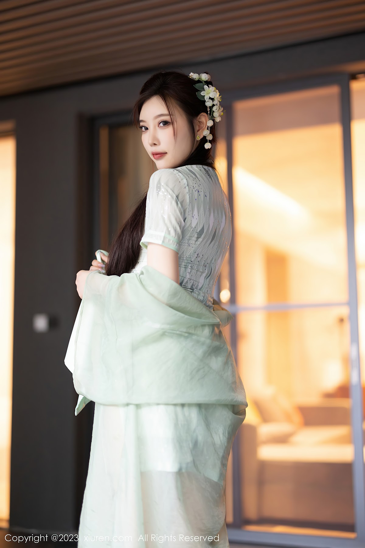 XIUREN No.6983 Yang Chen Chen (杨晨晨Yome) - P26