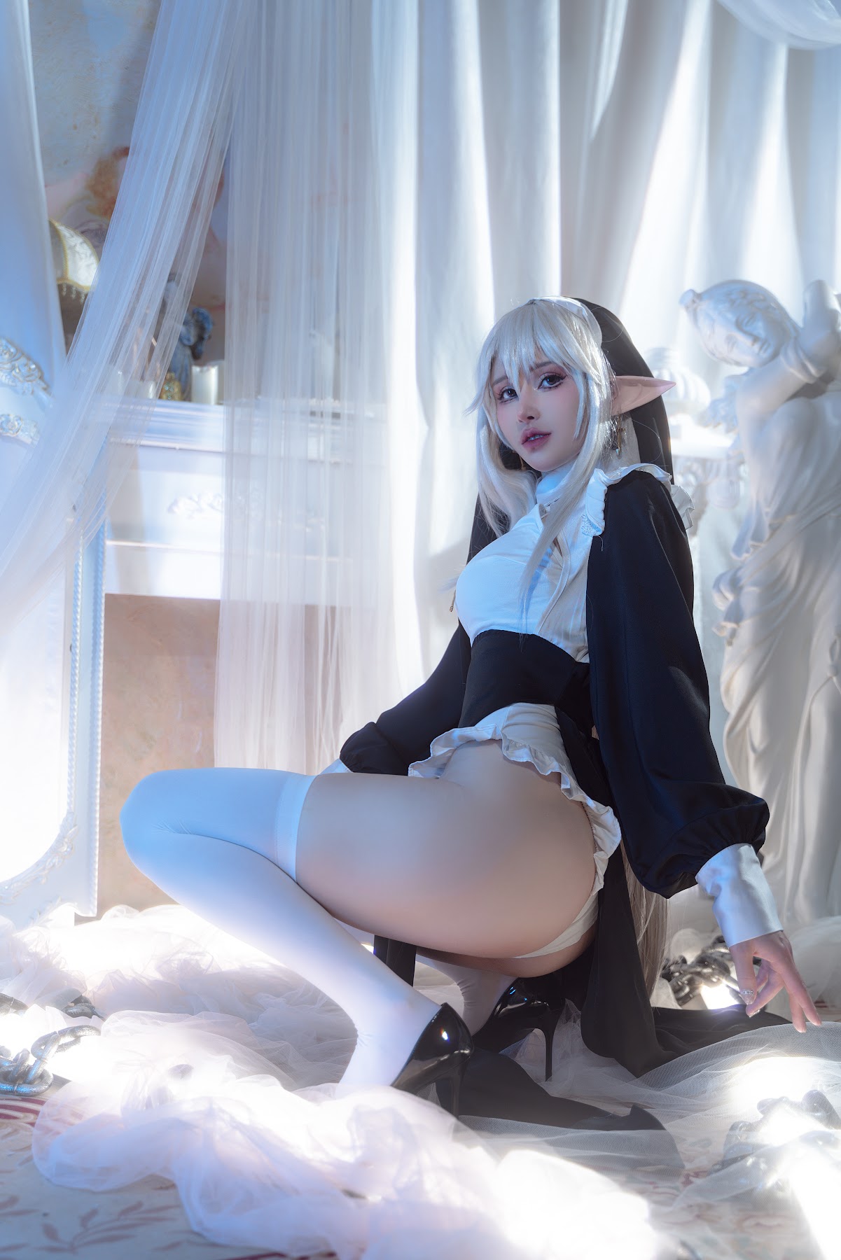 Coser@鹿八岁 – 堕落修女 - P10
