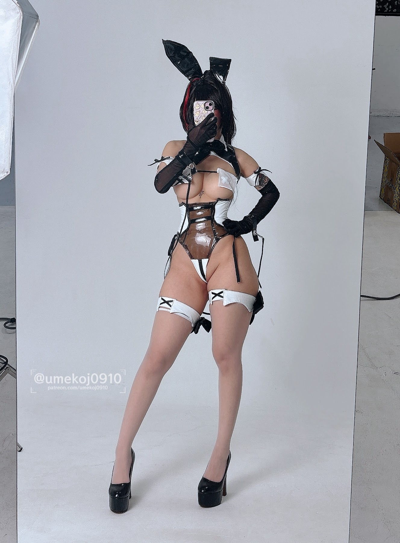 Coser@UmekoJ – Bay Radiant Rabbit NIKKE - P65