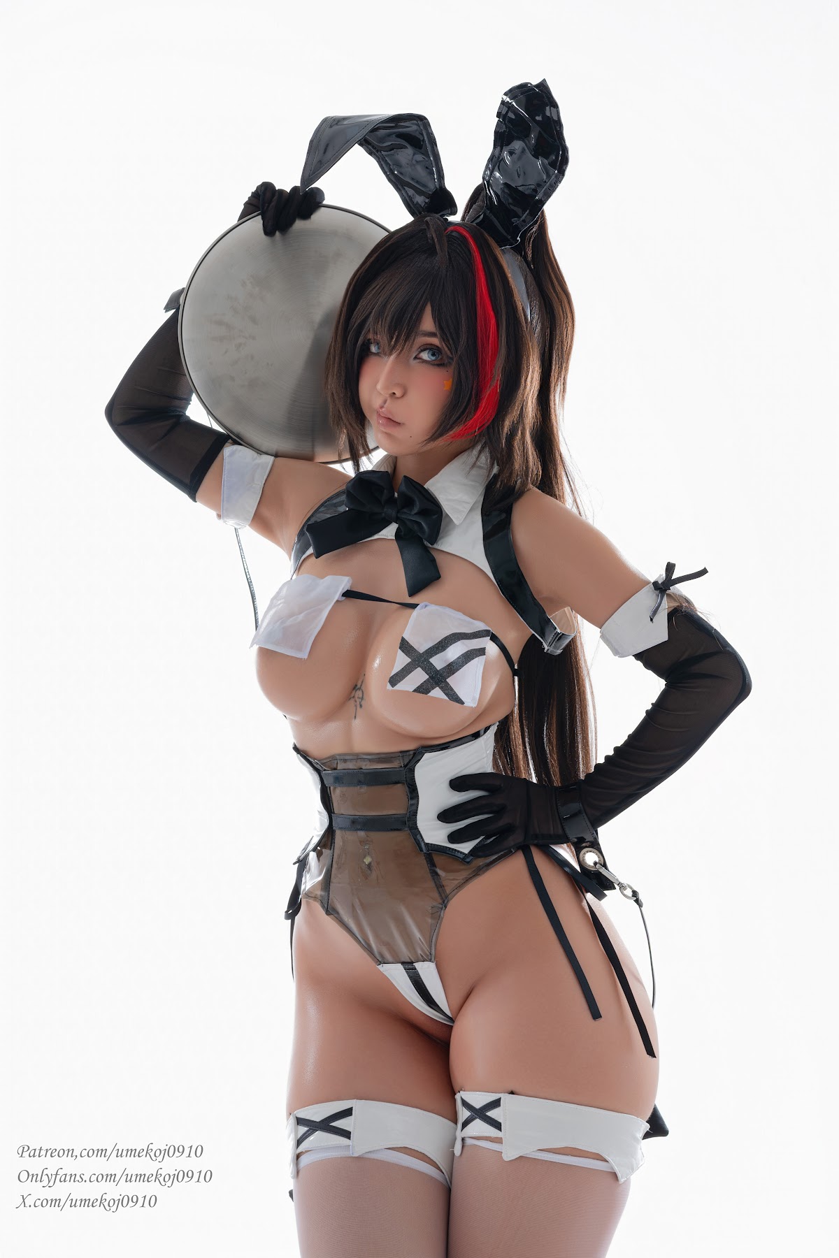 Coser@UmekoJ – Bay Radiant Rabbit NIKKE - P66