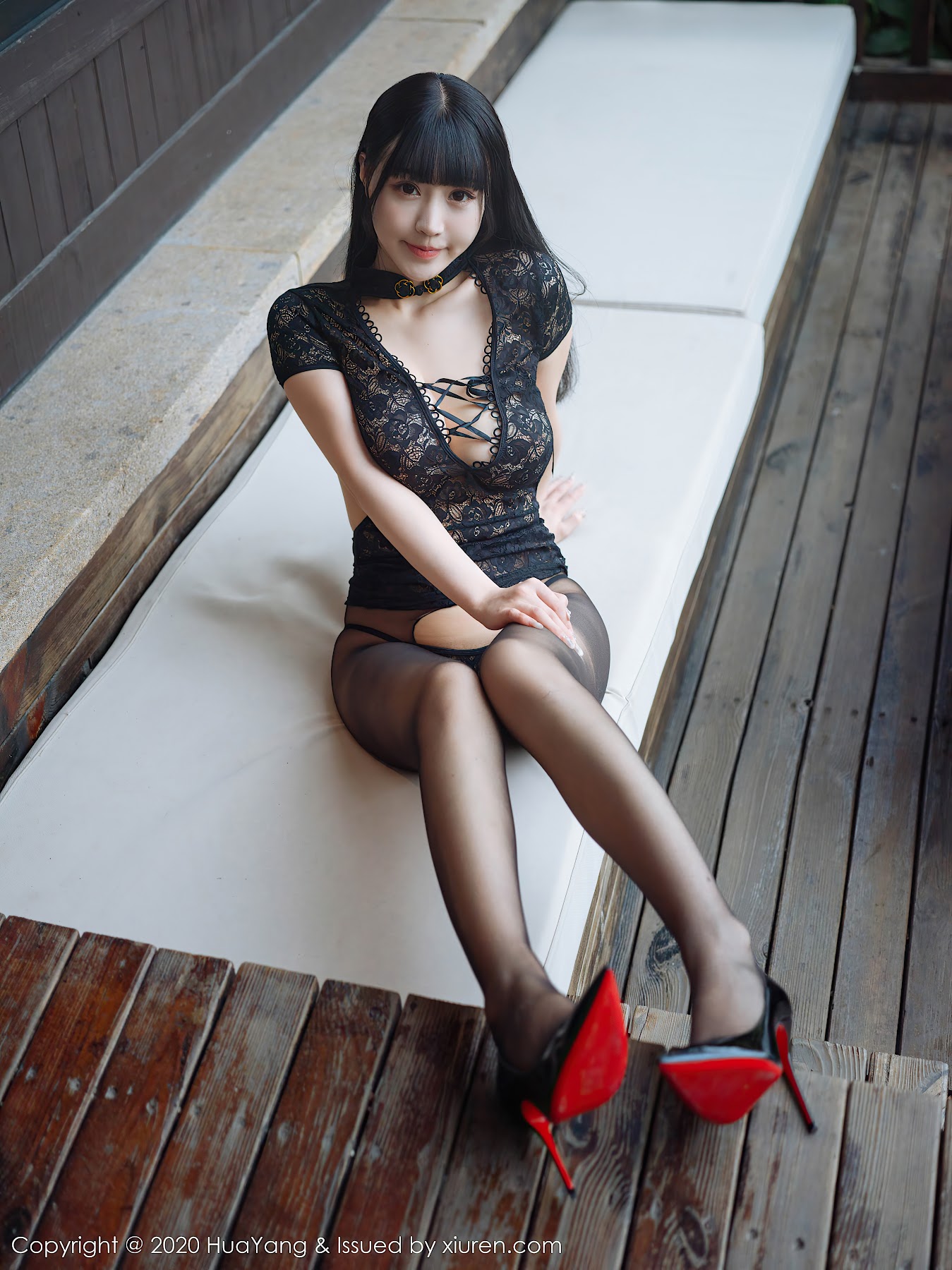 HuaYang Vol.324 Zhu Ke Er (朱可儿Flower) - P22