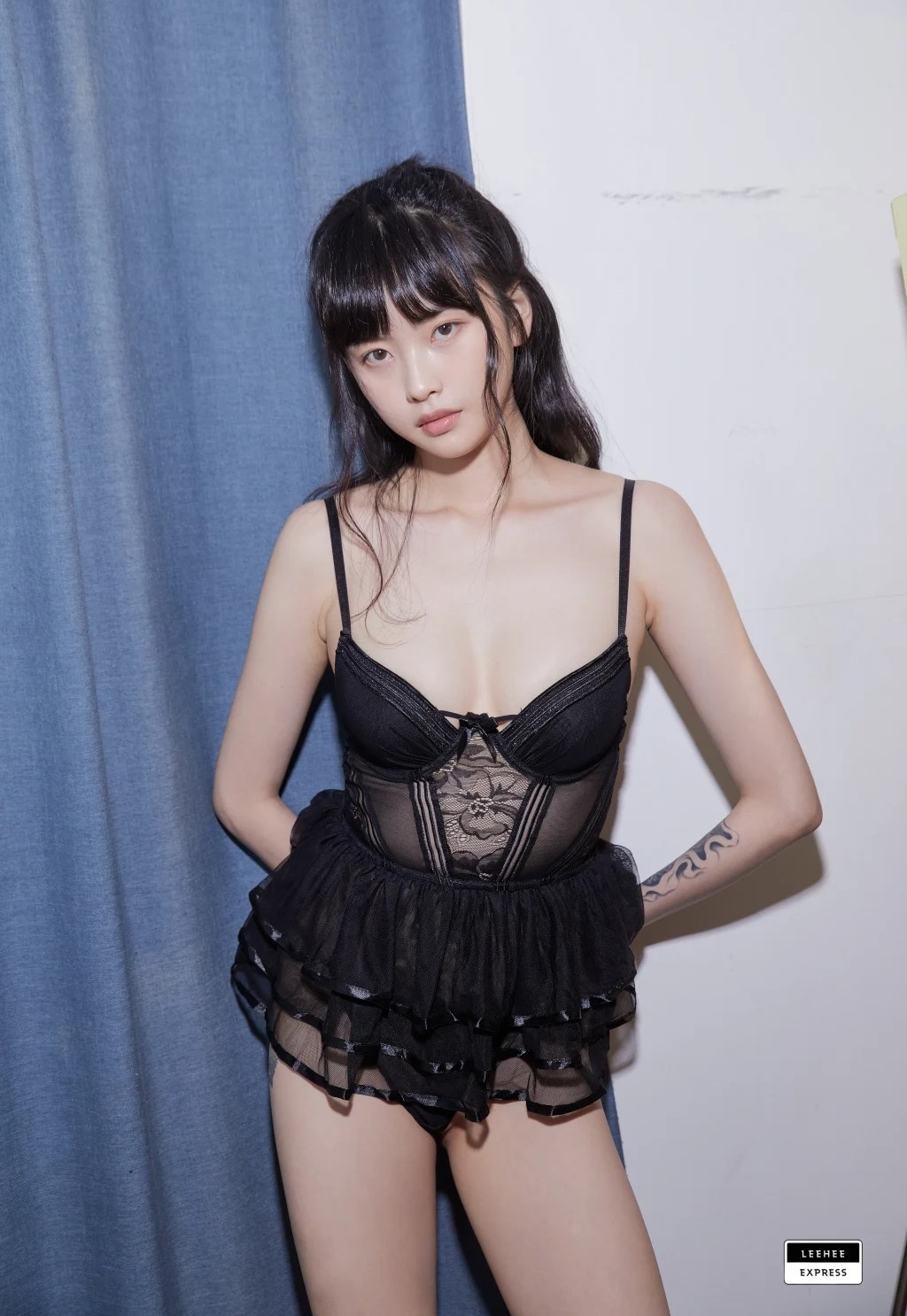 [LE] LEDG-084B: GMS (55 photos) - P26