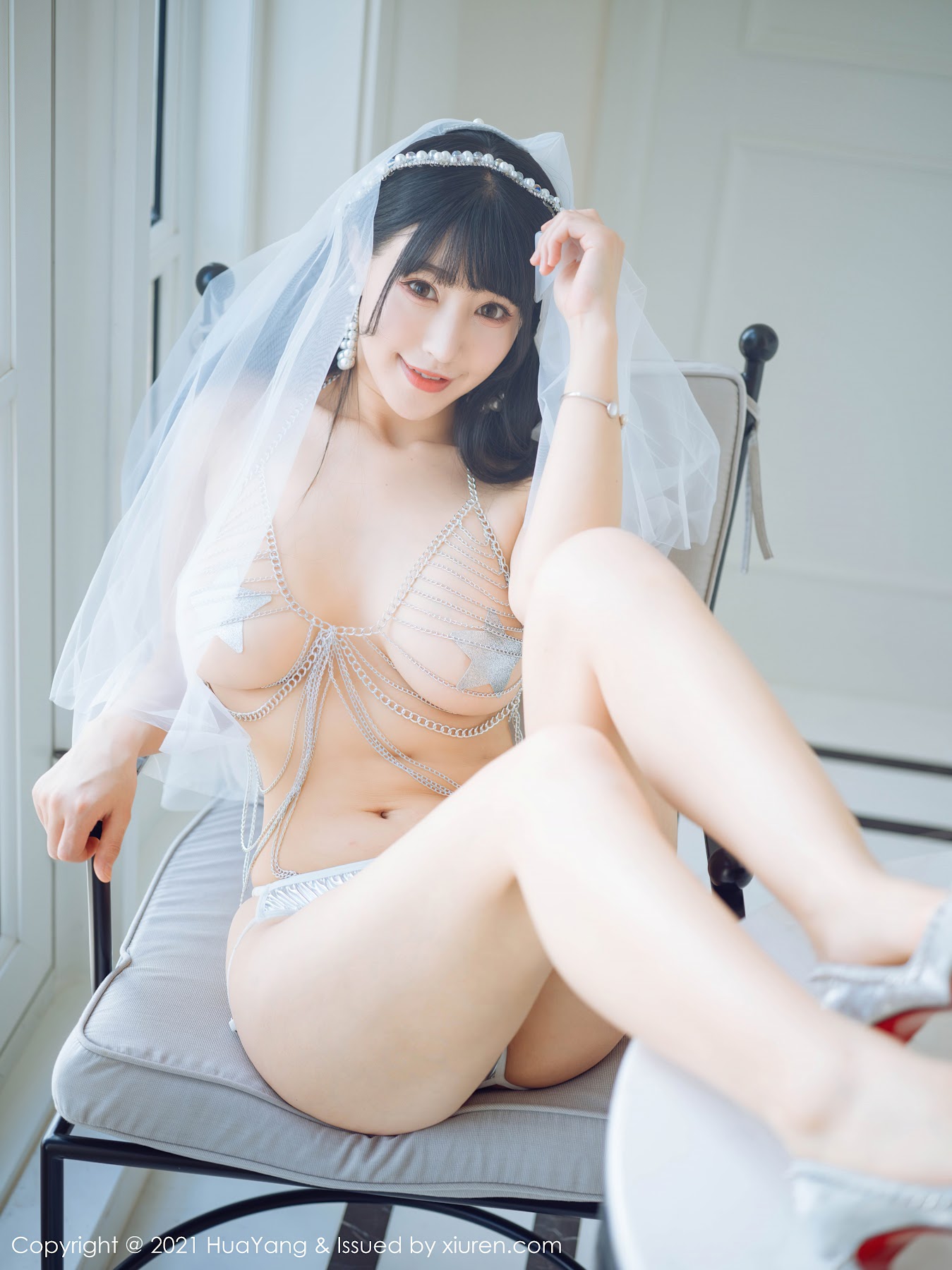 HuaYang Vol.352 Zhu Ke Er (朱可儿Flower) - P37