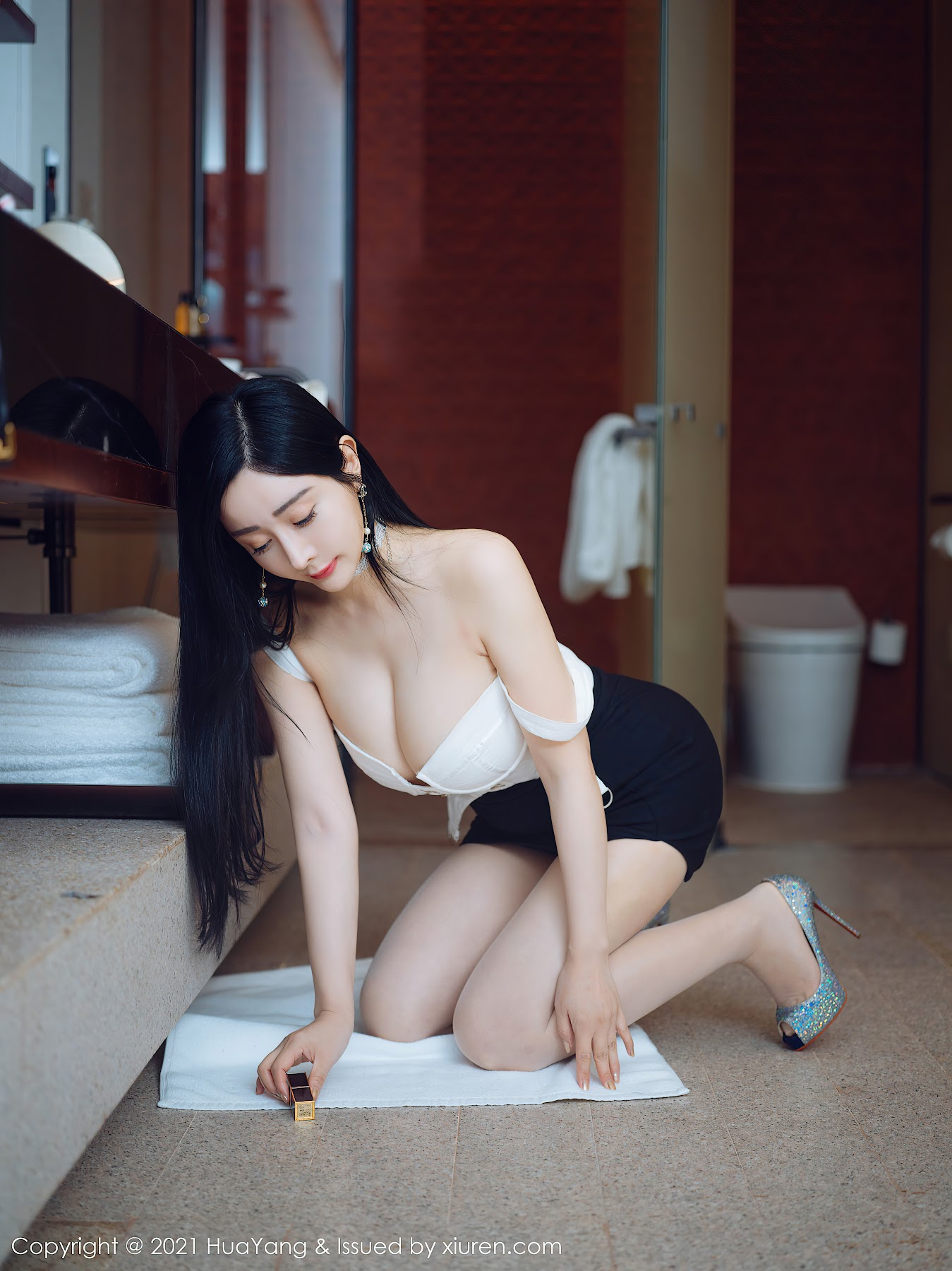HuaYang Vol.381 Yun Er (允爾) - P28