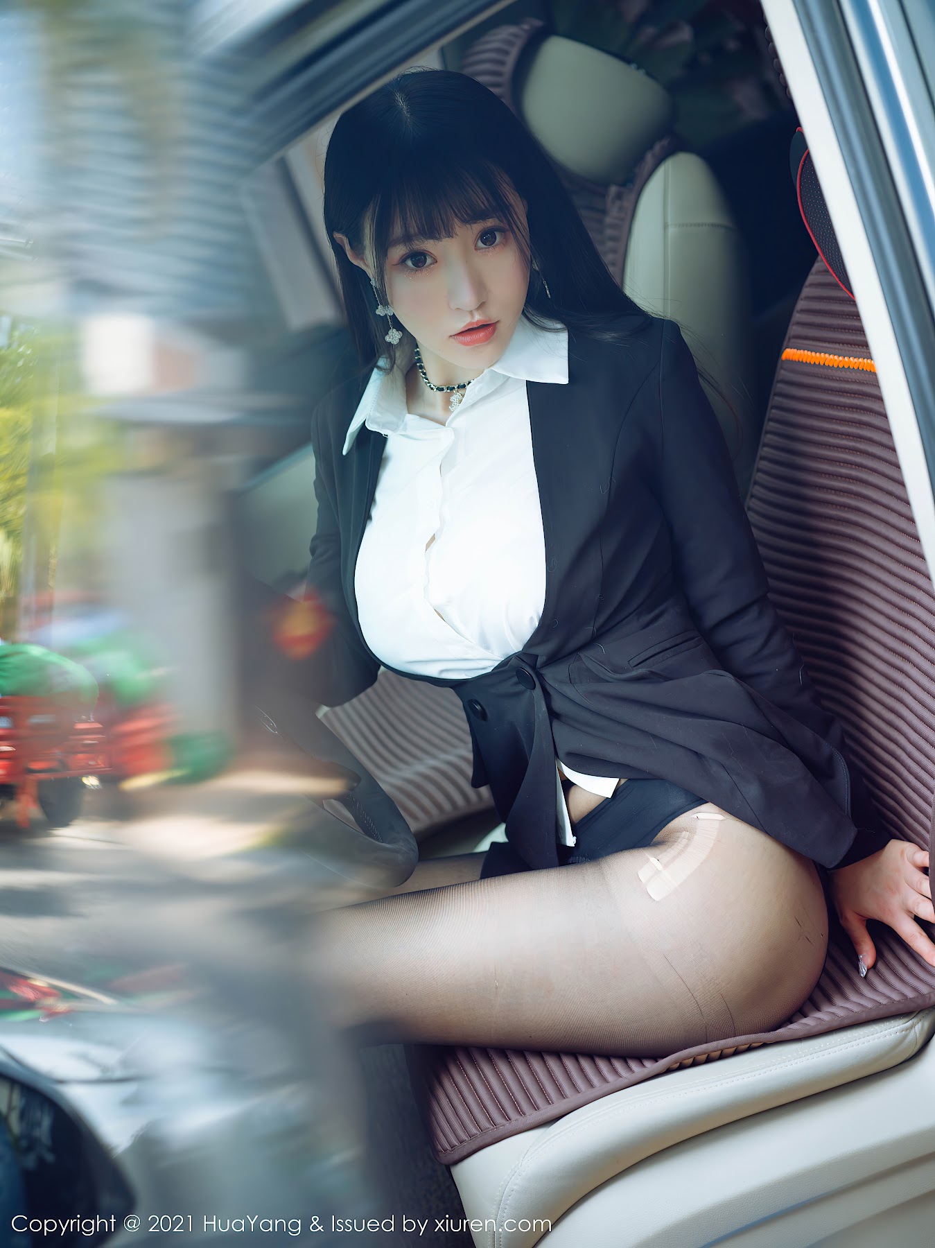 HuaYang Vol.383 Zhu Ke Er (朱可儿Flower) - P13